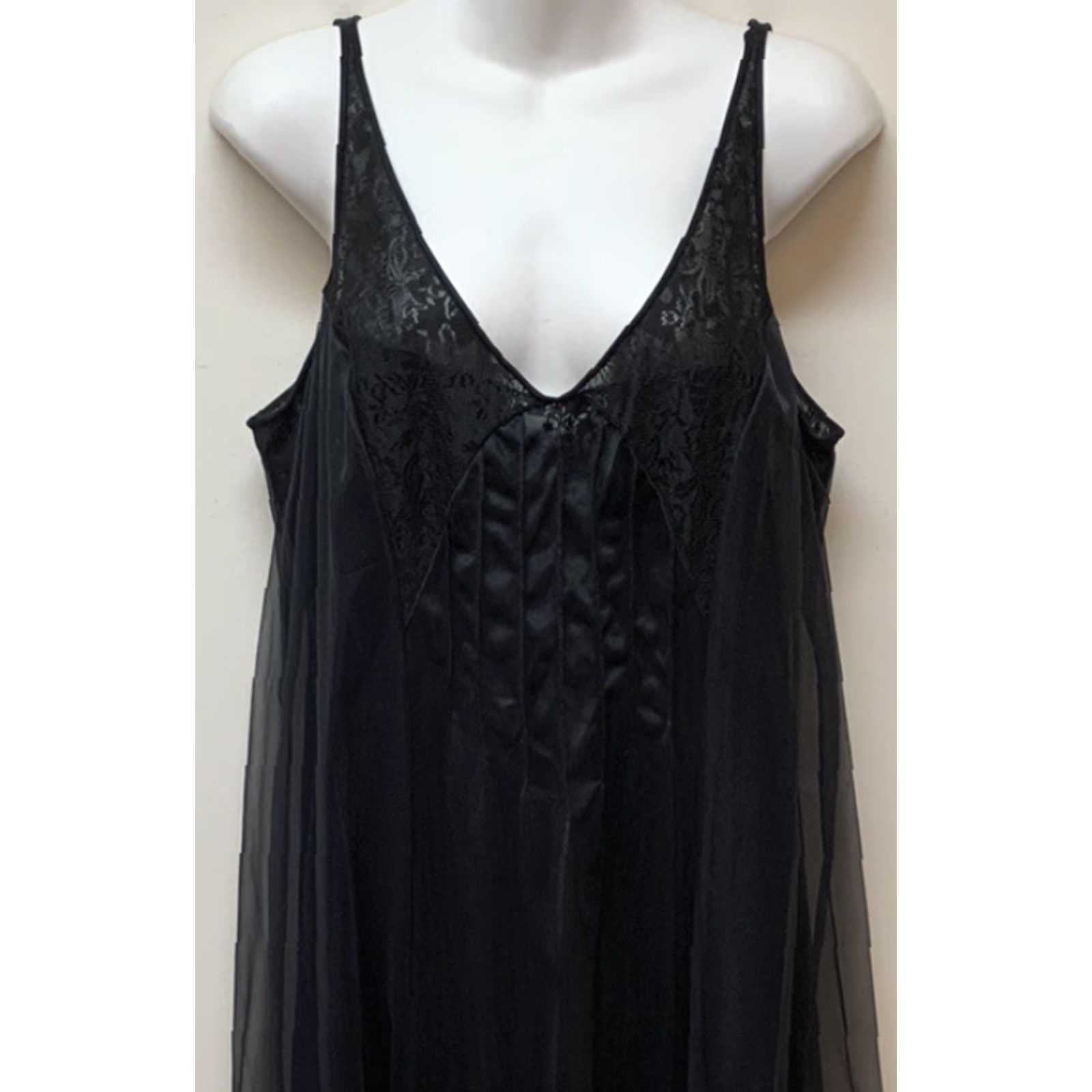 Vintage VINTAGE Vassarette Nightgown Nylon Long Sheer Sweep Lace Gown 55" Black L NS NEW Size ONE SIZE - 7 Thumbnail