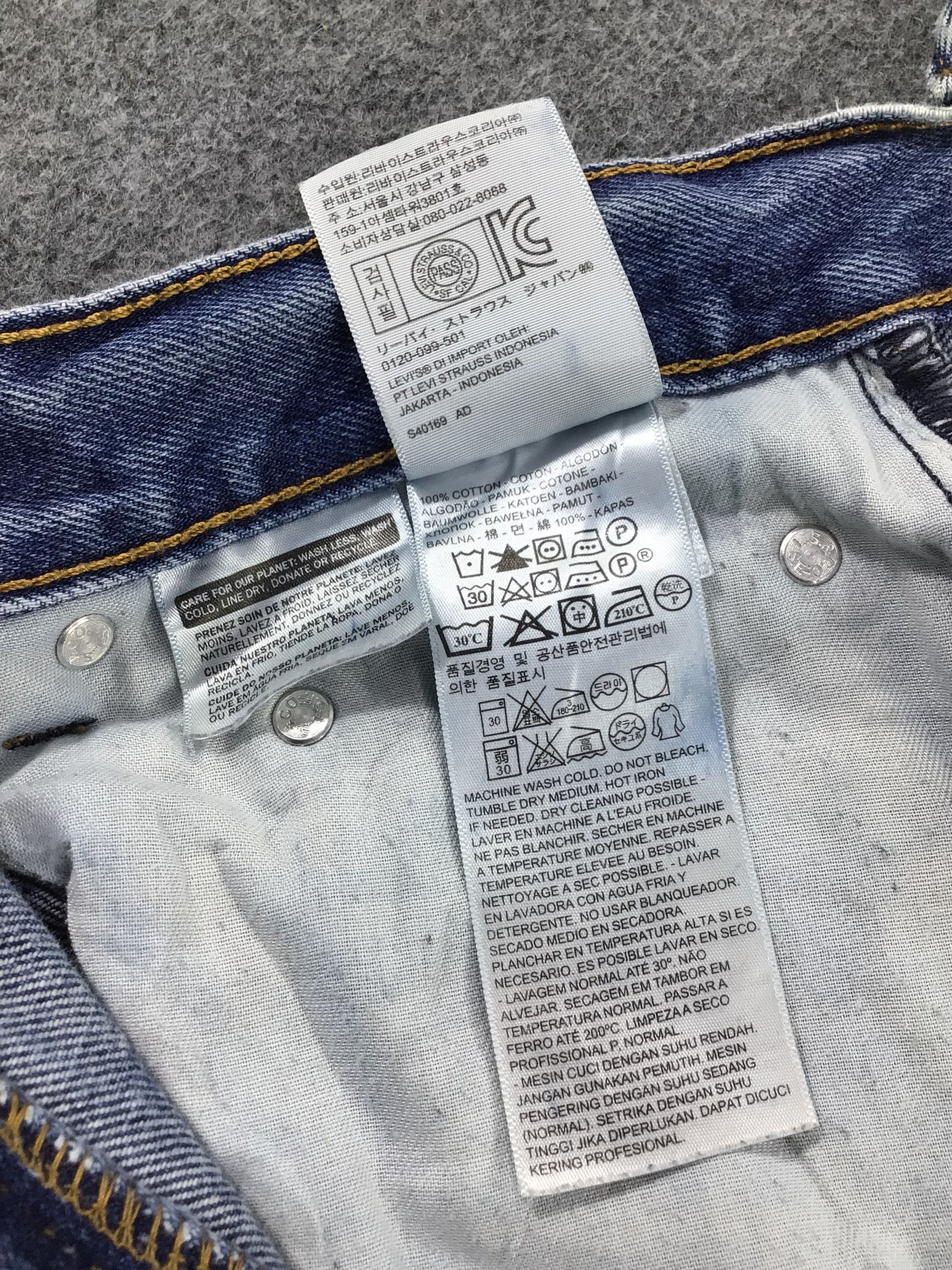 Levi's Vintage Levis 550 Jeans Faded Blue Wash Denim KJ285 Size US 34 / EU 50 - 10 Thumbnail