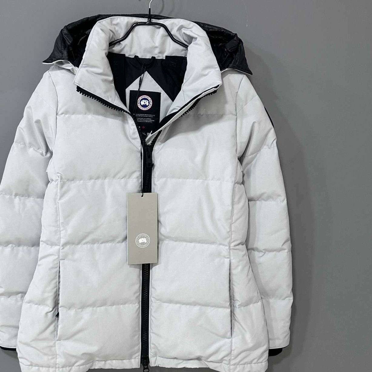 Canada Goose Canada Goose Premium Down Gray Heavy Coat m Men Size US M / EU 48-50 / 2 - 1 Thumbnail