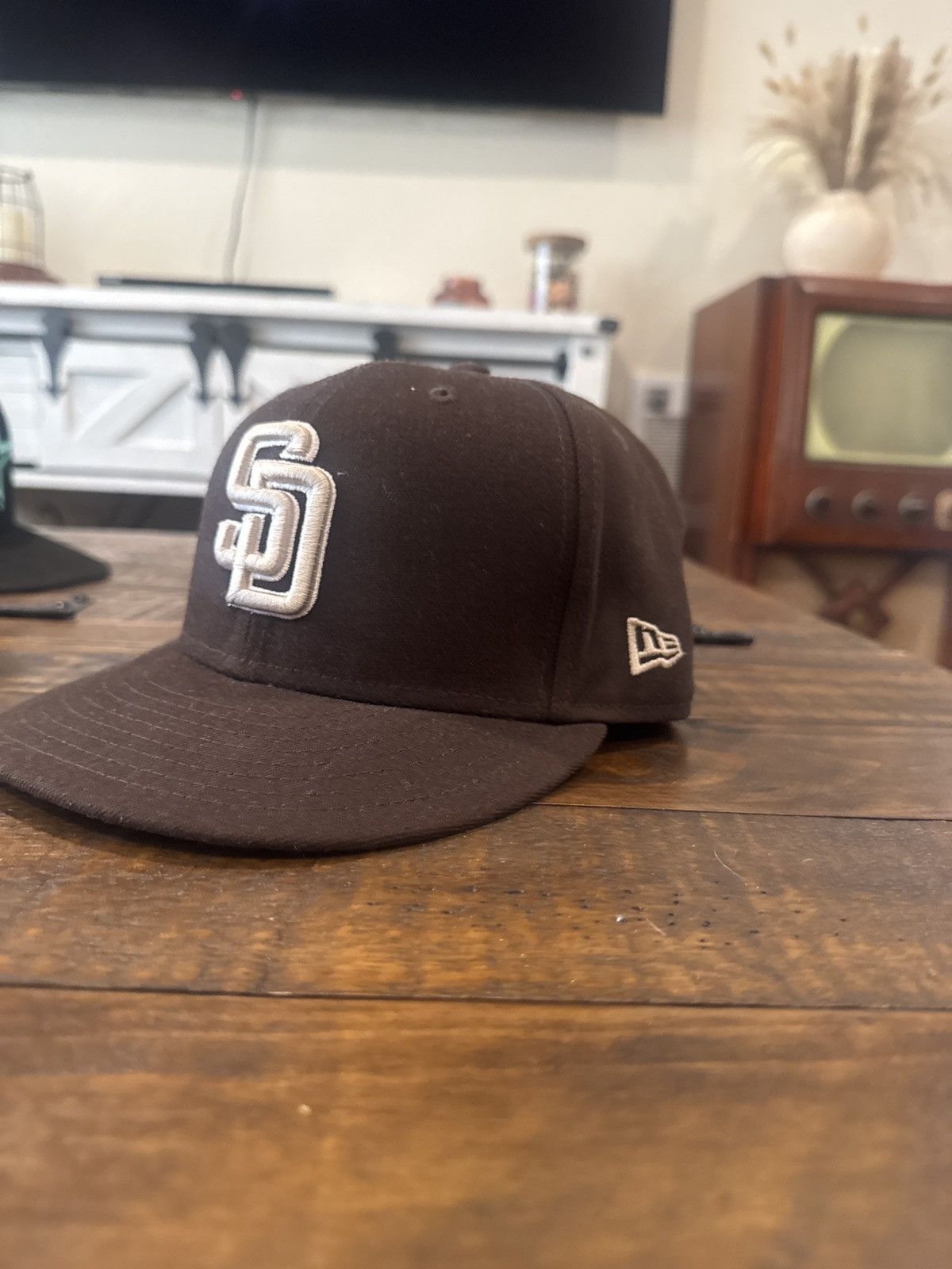 New Era Padres New Era fitted hat Size ONE SIZE - 2 Thumbnail