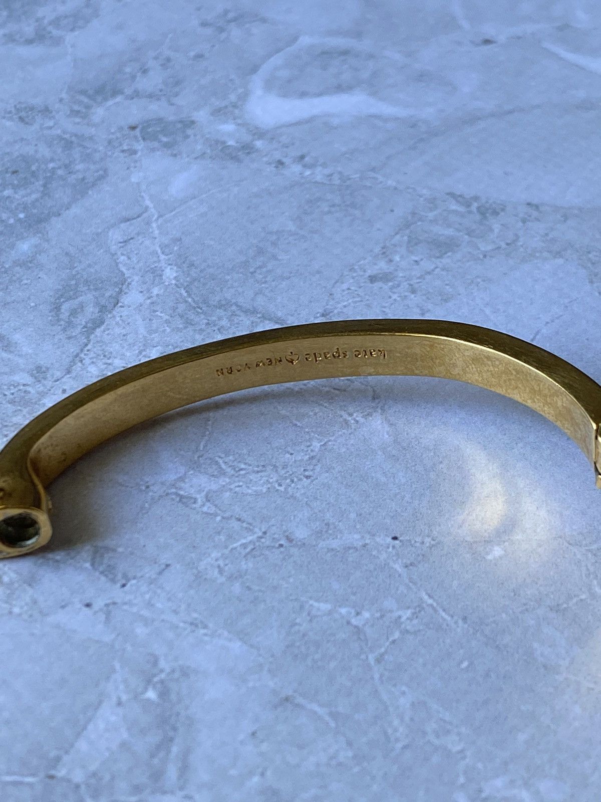 Kate Spade Kate Spade New York Gold-Tone Heart Bangle Bracelet Size ONE SIZE - 8 Thumbnail