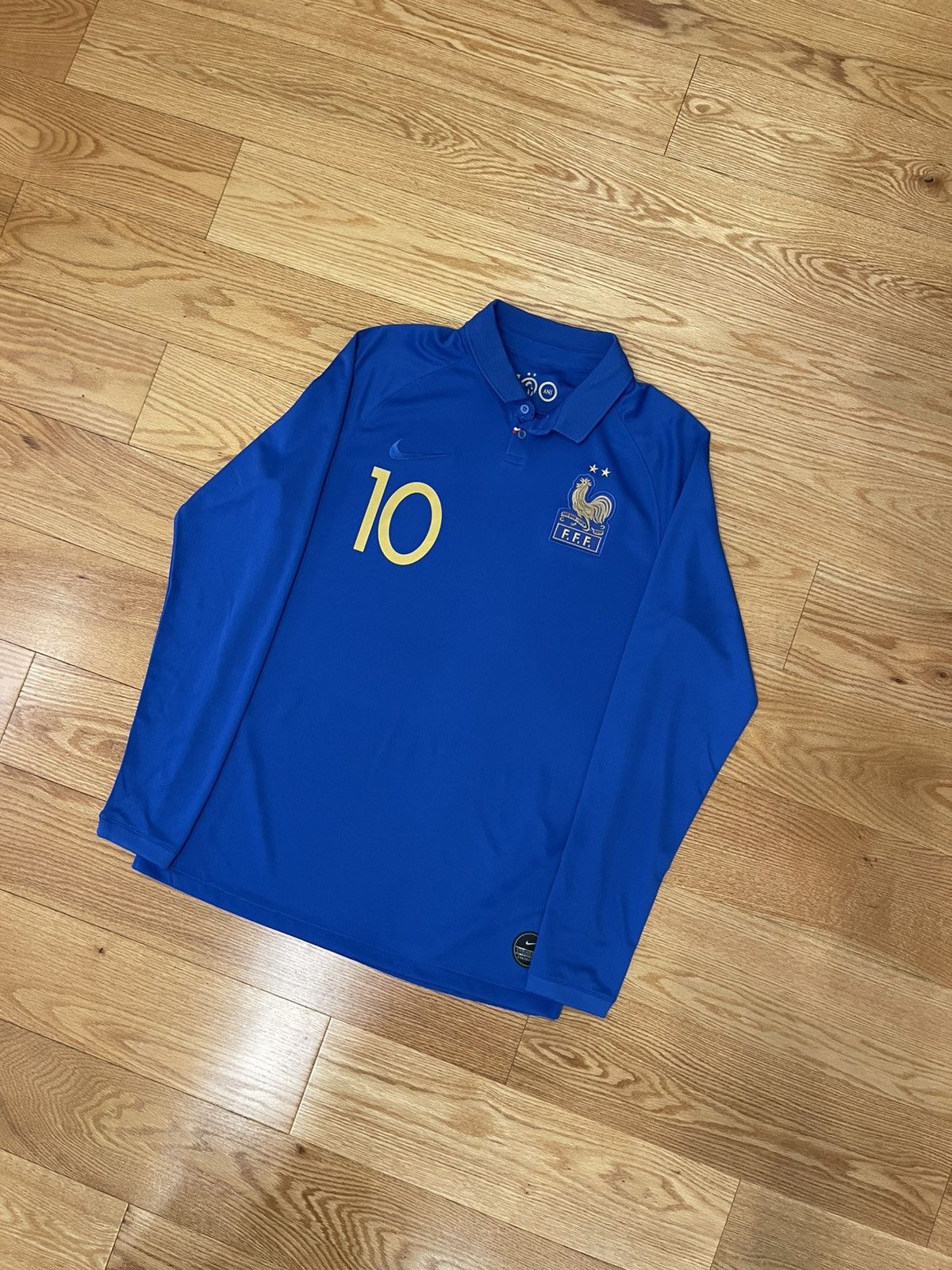 Nike Nike France KYLIAN MBAPPE🇫🇷 2019/20 special jersey Size US M / EU 48-50 / 2 - 2 Thumbnail