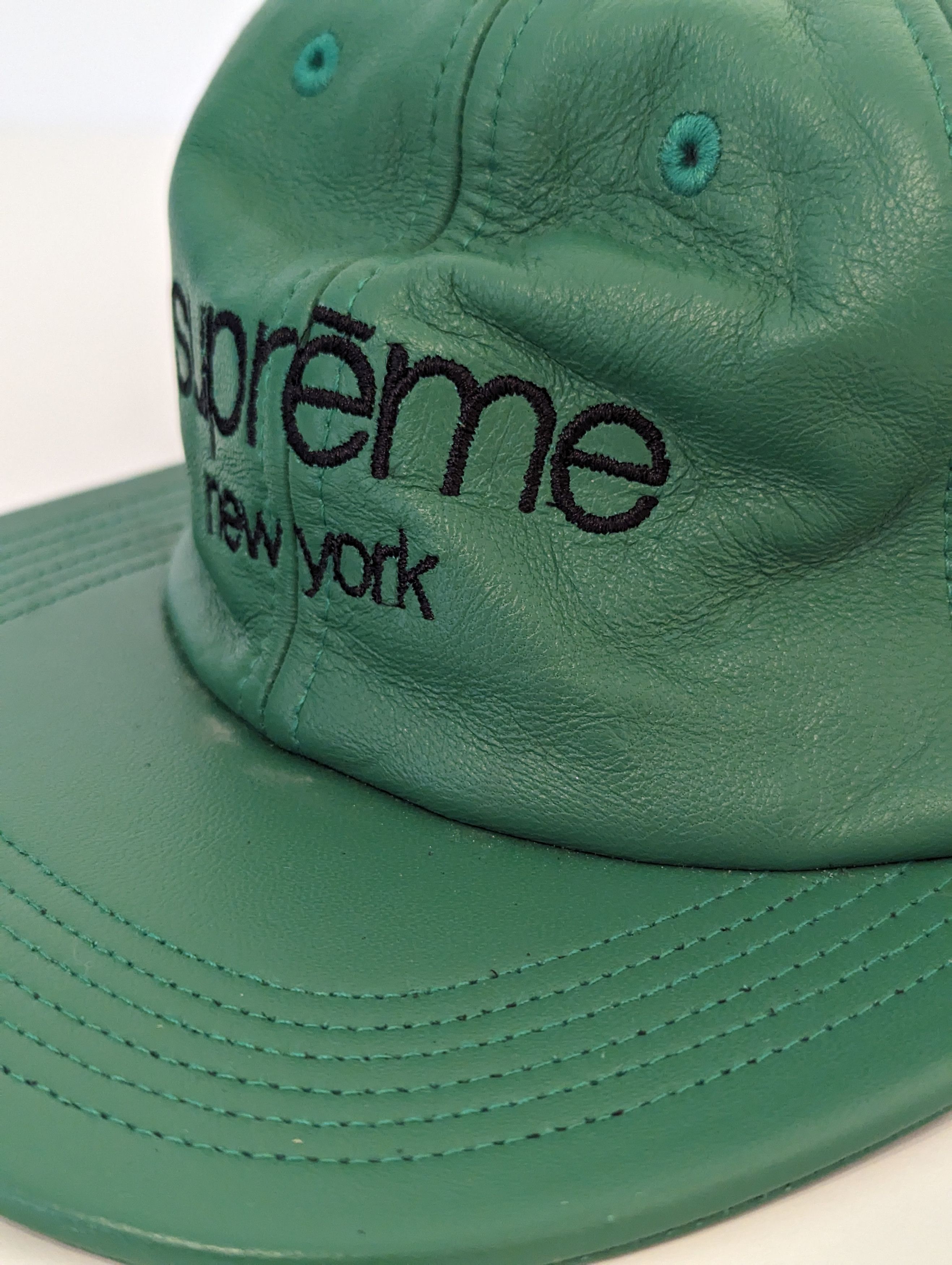 Supreme Supreme Leather Classic Logo 6-Panel Green Size ONE SIZE - 4 Thumbnail