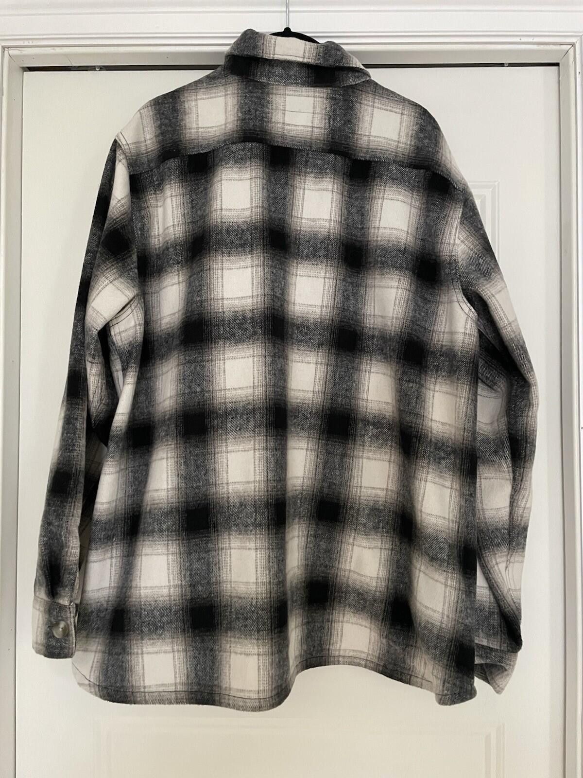 Old Navy Old Navy Flannel Overshirt Grey White Black Check Men Large Size US L / EU 52-54 / 3 - 2 Thumbnail