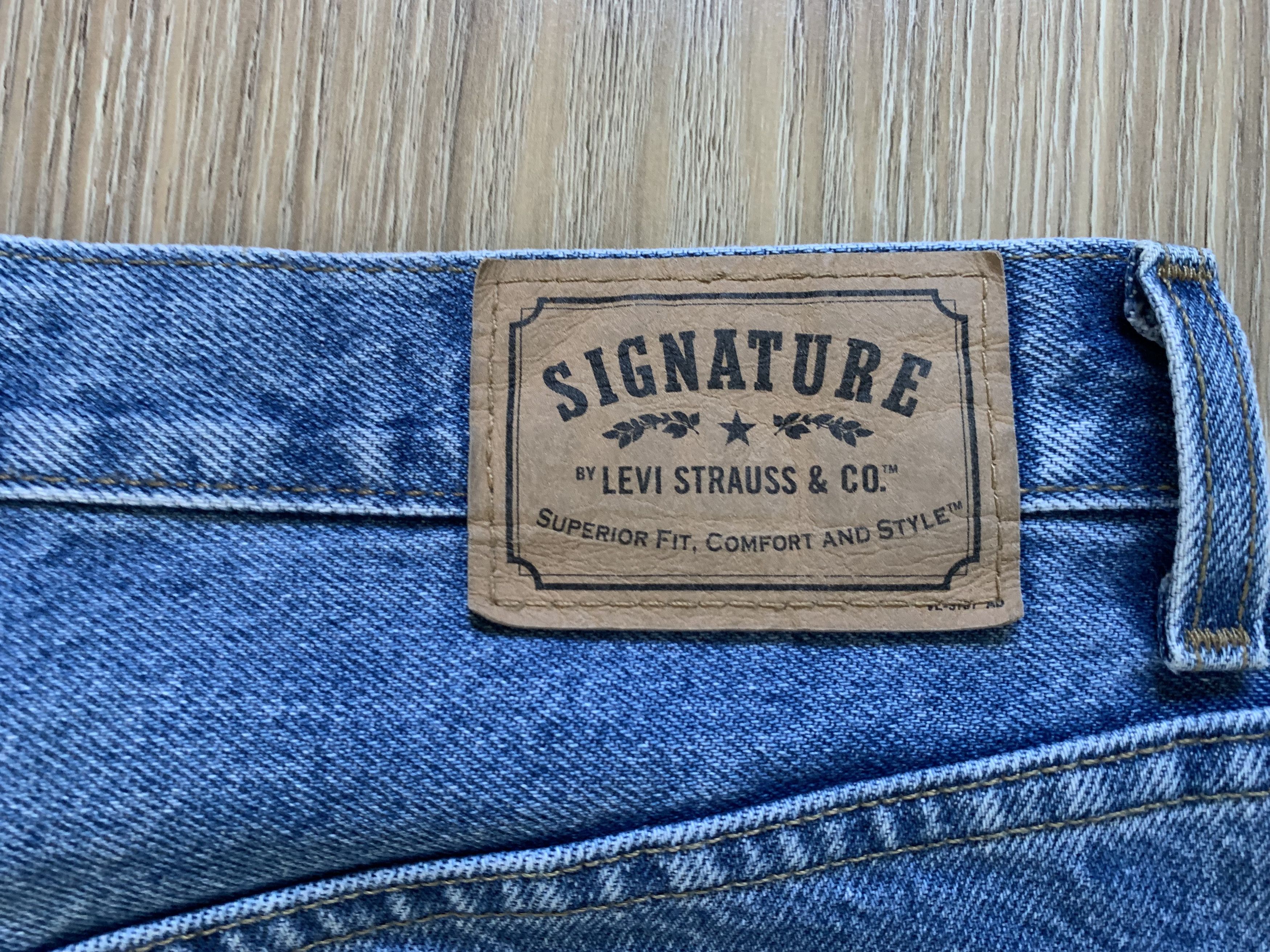 Levi's Vintage Clothing Rare Levi's Sugnature Vintage Light Blue Jeans Size US 32 / EU 48 - 7 Thumbnail