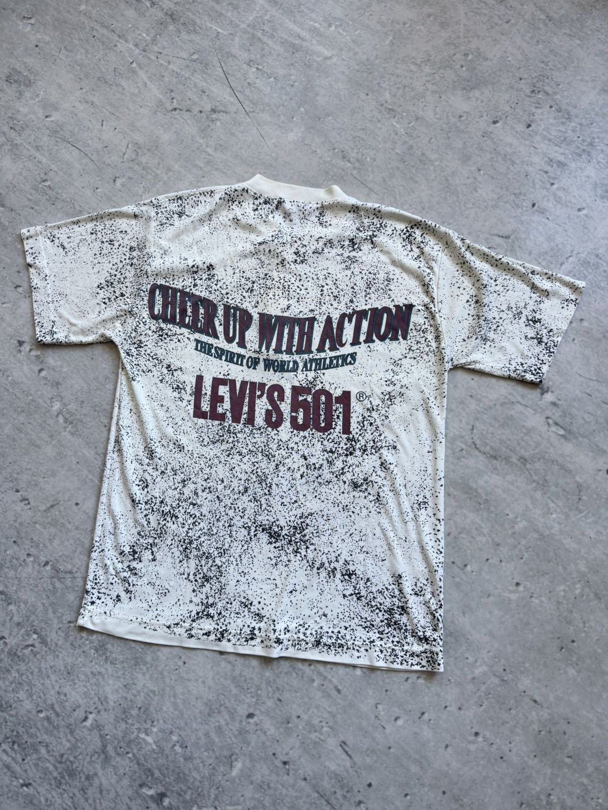 Levi's Vintage 00s Levis 501 tee big logo Size US XL / EU 56 / 4 - 2 Thumbnail
