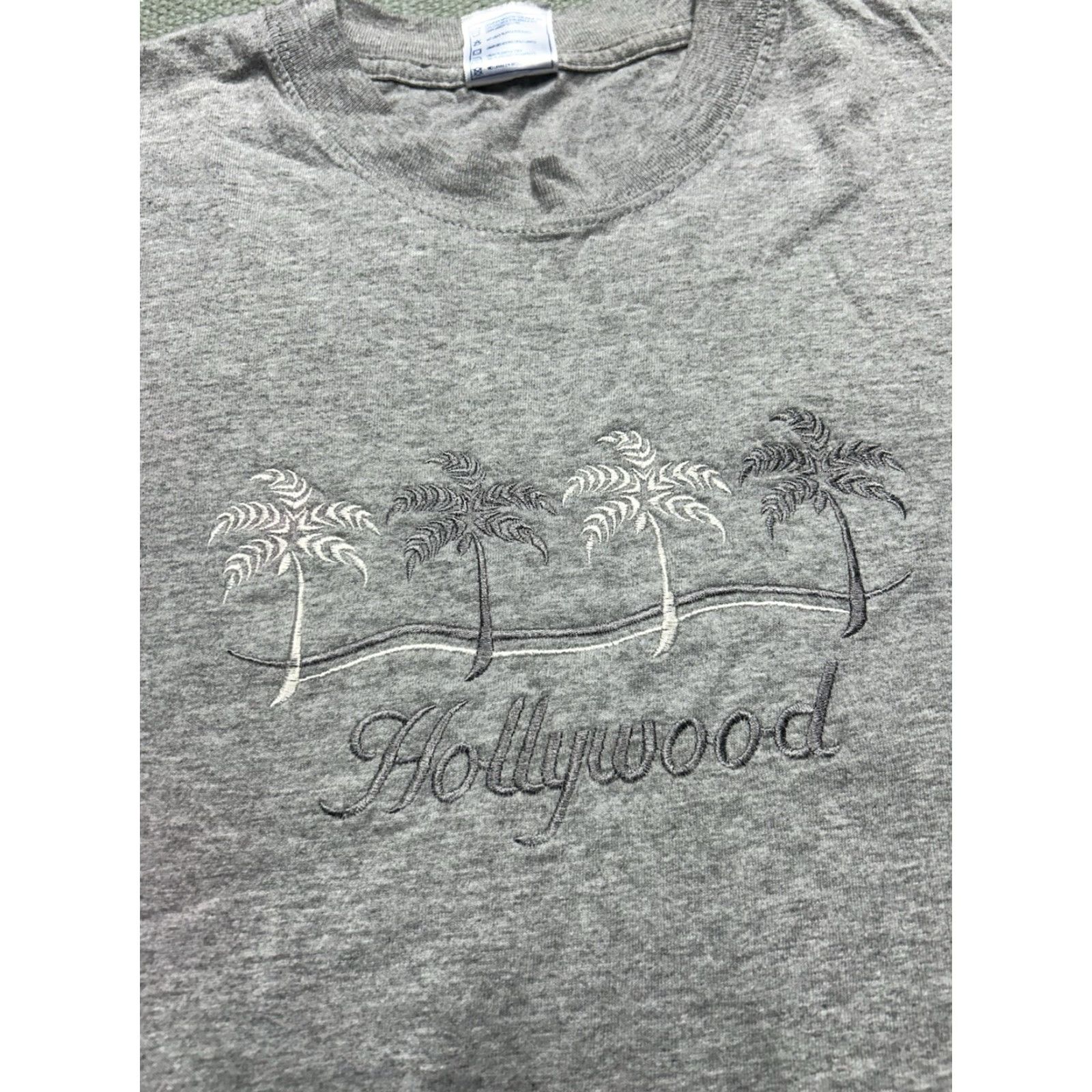 Vintage VINTAGE Hollywood California Embroidered Palm Trees T-Shirt Mens Large Gray Size US L / EU 52-54 / 3 - 2 Thumbnail