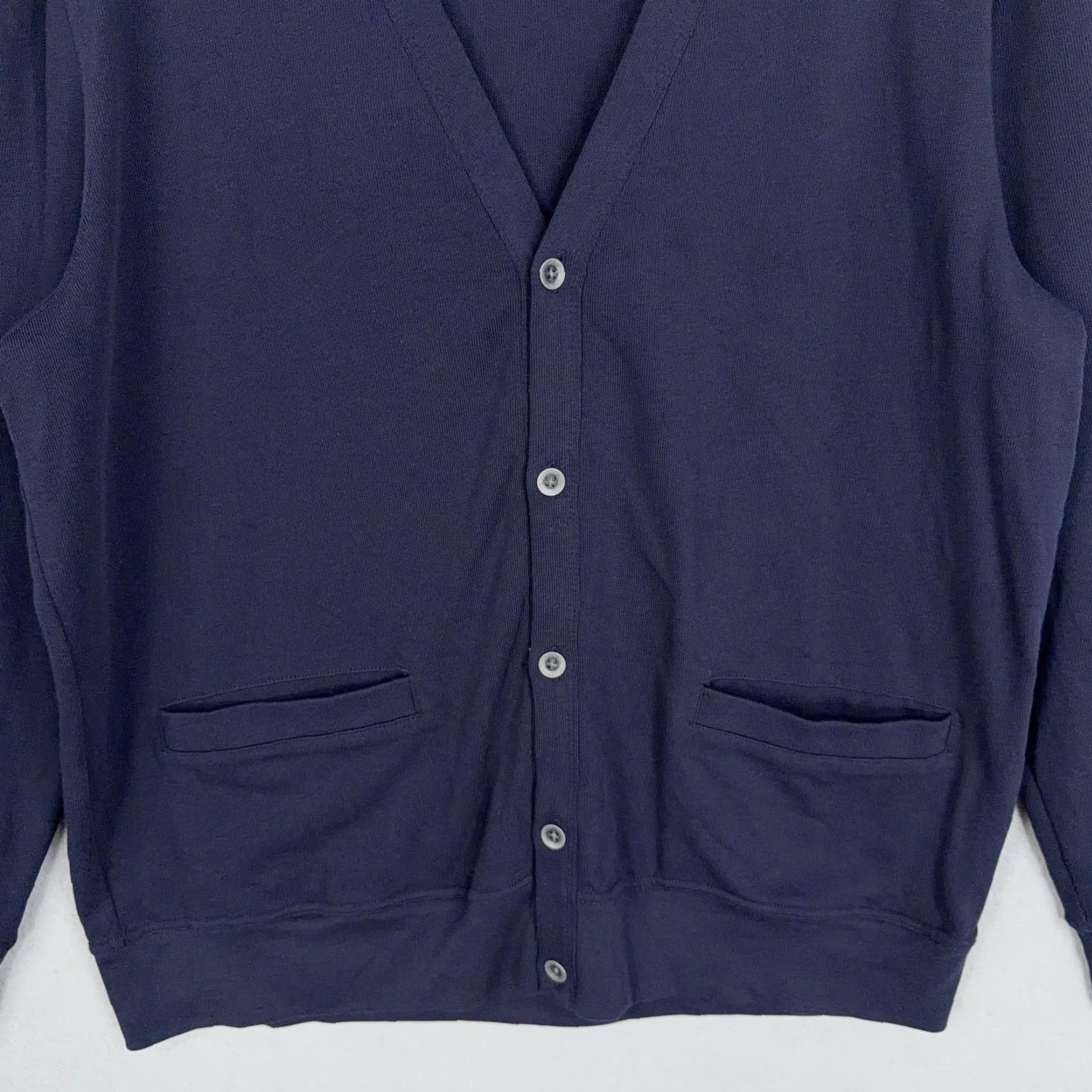 Banana Republic Banana Republic Sweater Mens XL Blue V Neck Cardigan Pockets Knit Classic Grandpa Styles: Cardigan, V-Neck, Solid Knit, Long Sleeve Mens XL, Navy Blue Size US XL / EU 56 / 4 - 3 Thumbnail
