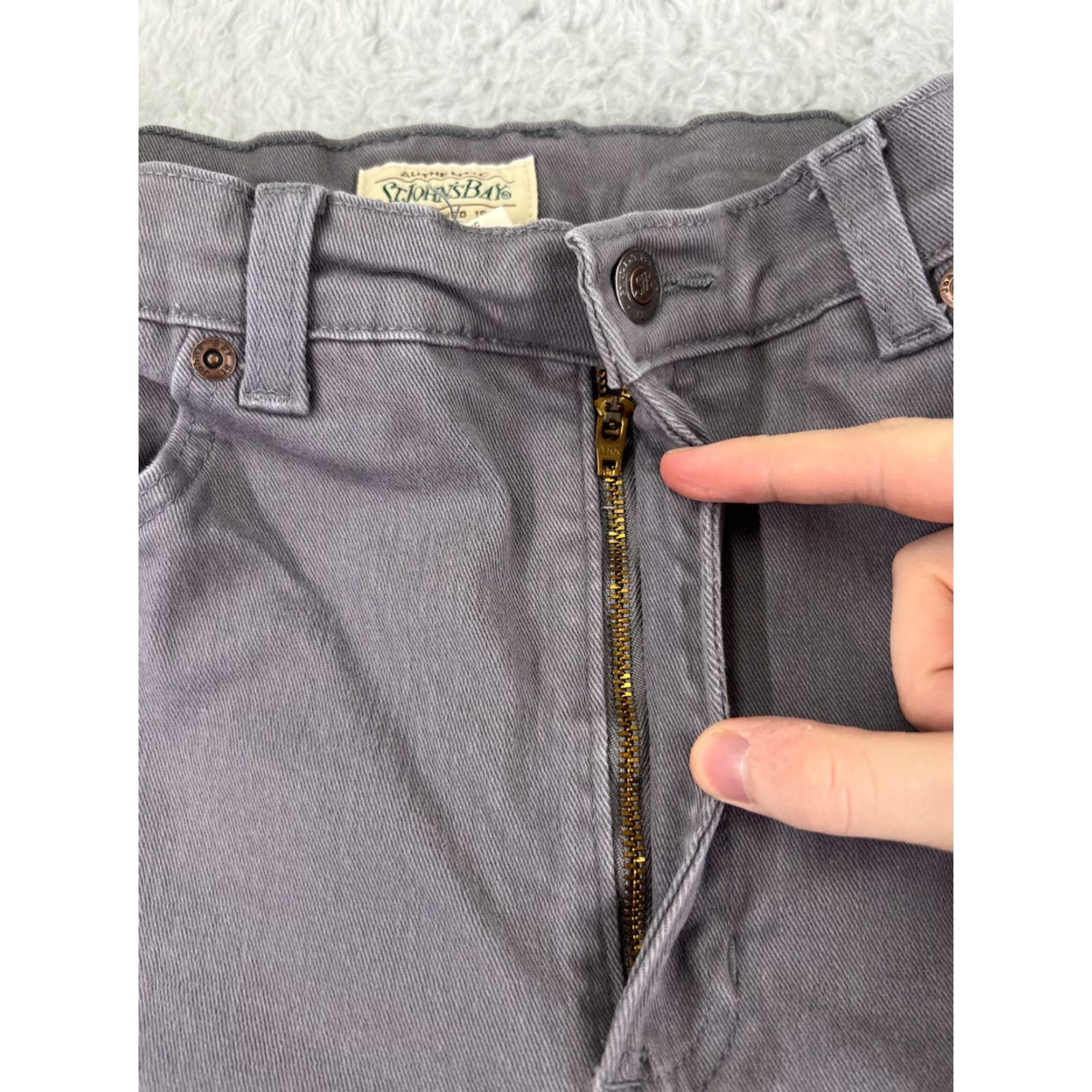 Vintage St. John's Bay Jeans Adult Women 10 Gray Denim High Rise Stretch Straight 26W 28Inseam Size 32" / US 10 / IT 46 - 7 Thumbnail