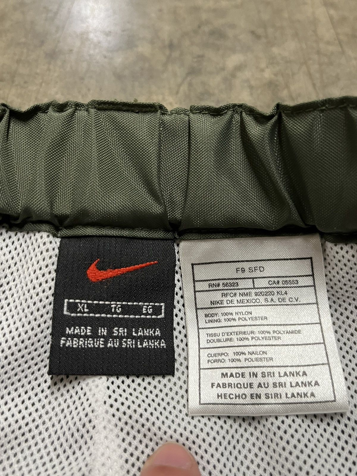 Nike Nike track pants y2k baggy fit wide leg streetwear hype rare Size US 30 / EU 46 - 7 Thumbnail