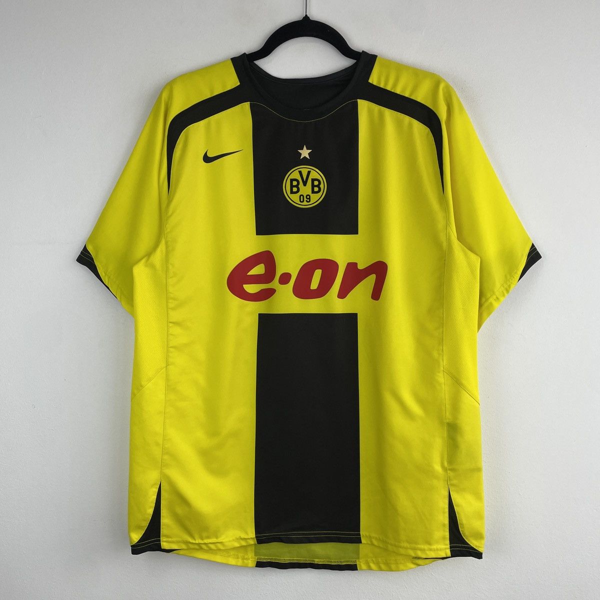 Nike Vintage Borussia Dortmund Alexander Frei Home Jersey 2006 Size US M / EU 48-50 / 2 - 2 Thumbnail