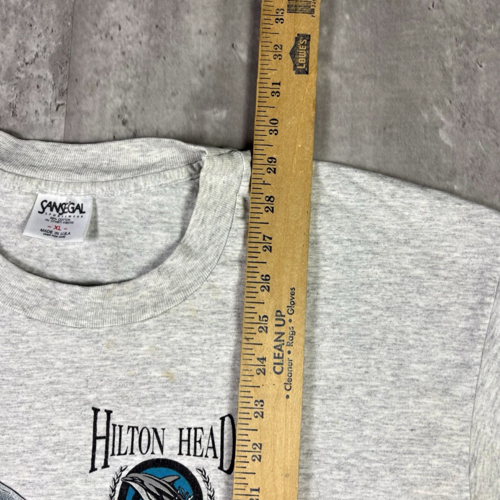 Vintage VINTAGE Hilton Head T Shirt Dolphin Animal Nature Wildlife XL Gray Cotton Knit Men T-Shirt Short Sleeve Crew Neck 90s Size US XL / EU 56 / 4 - 4 Thumbnail