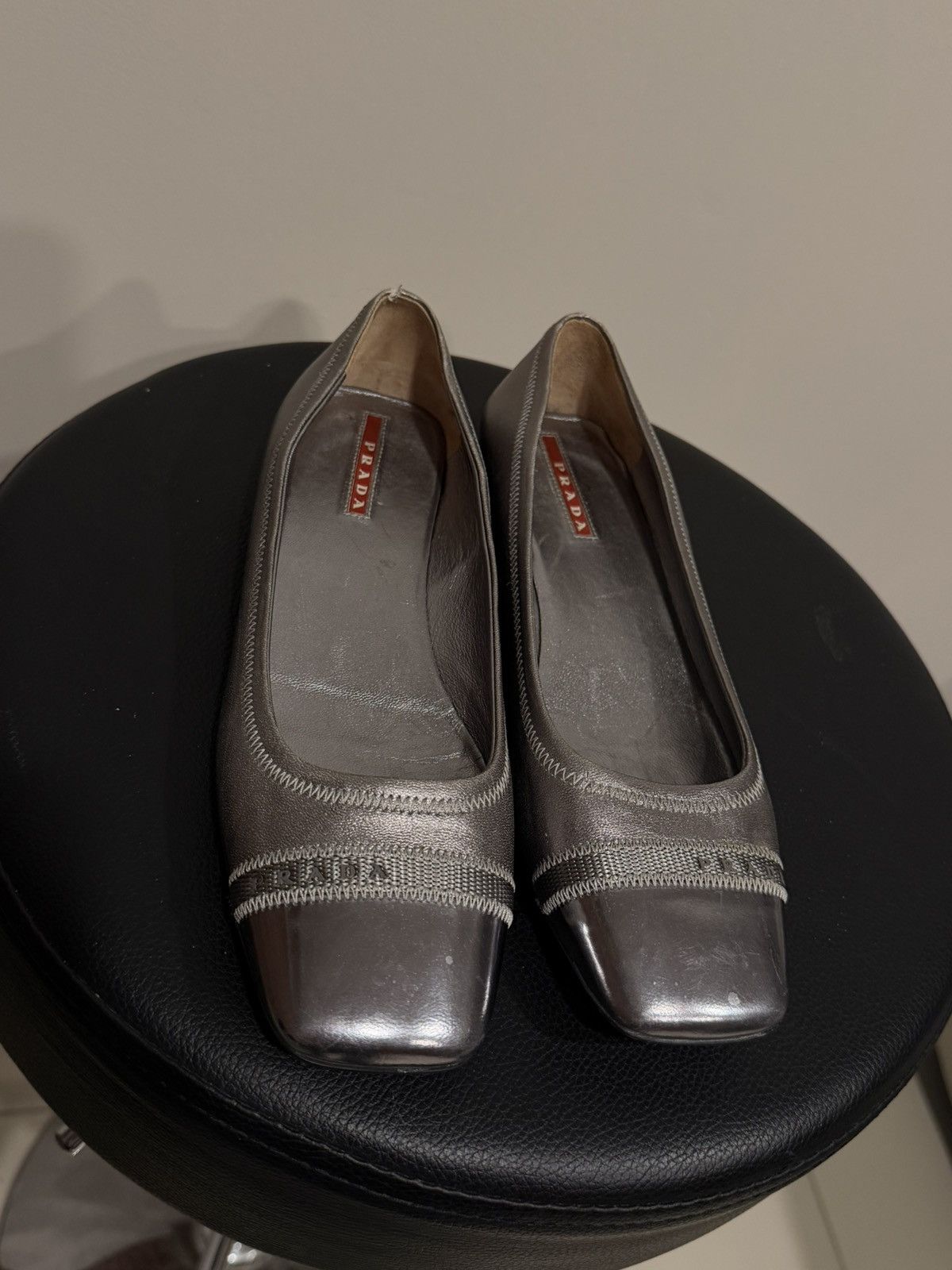 Prada ELIZABETH TAYLOR PRADA SHOES Size US 7 / IT 37 - 6 Thumbnail