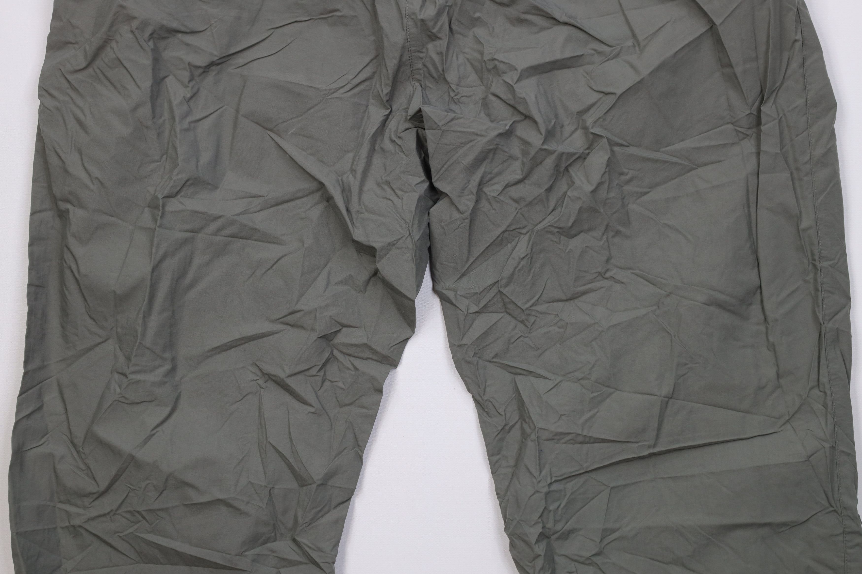 Izod Vintage 90s Y2K Izod Golf Packable Wide Leg Rain Pants Green Size US 40 / EU 56 - 11 Thumbnail