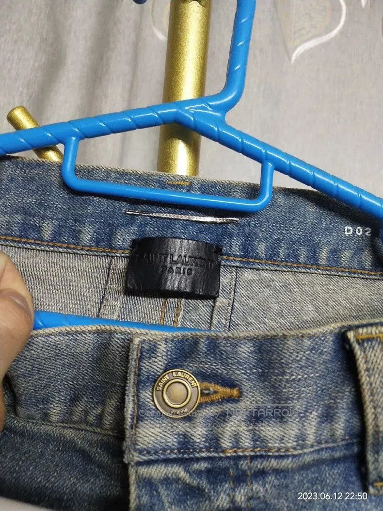 Saint Laurent Paris Saint Laurent Distressed Denim Jeans. Size US 31 - 5 Thumbnail