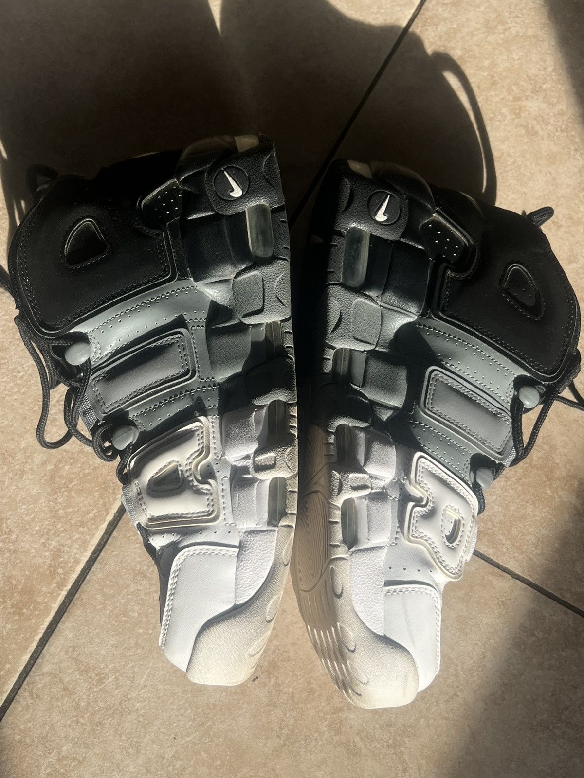 Nike Nike Uptempo Tri-color Size US 9 / EU 42 - 2 Thumbnail