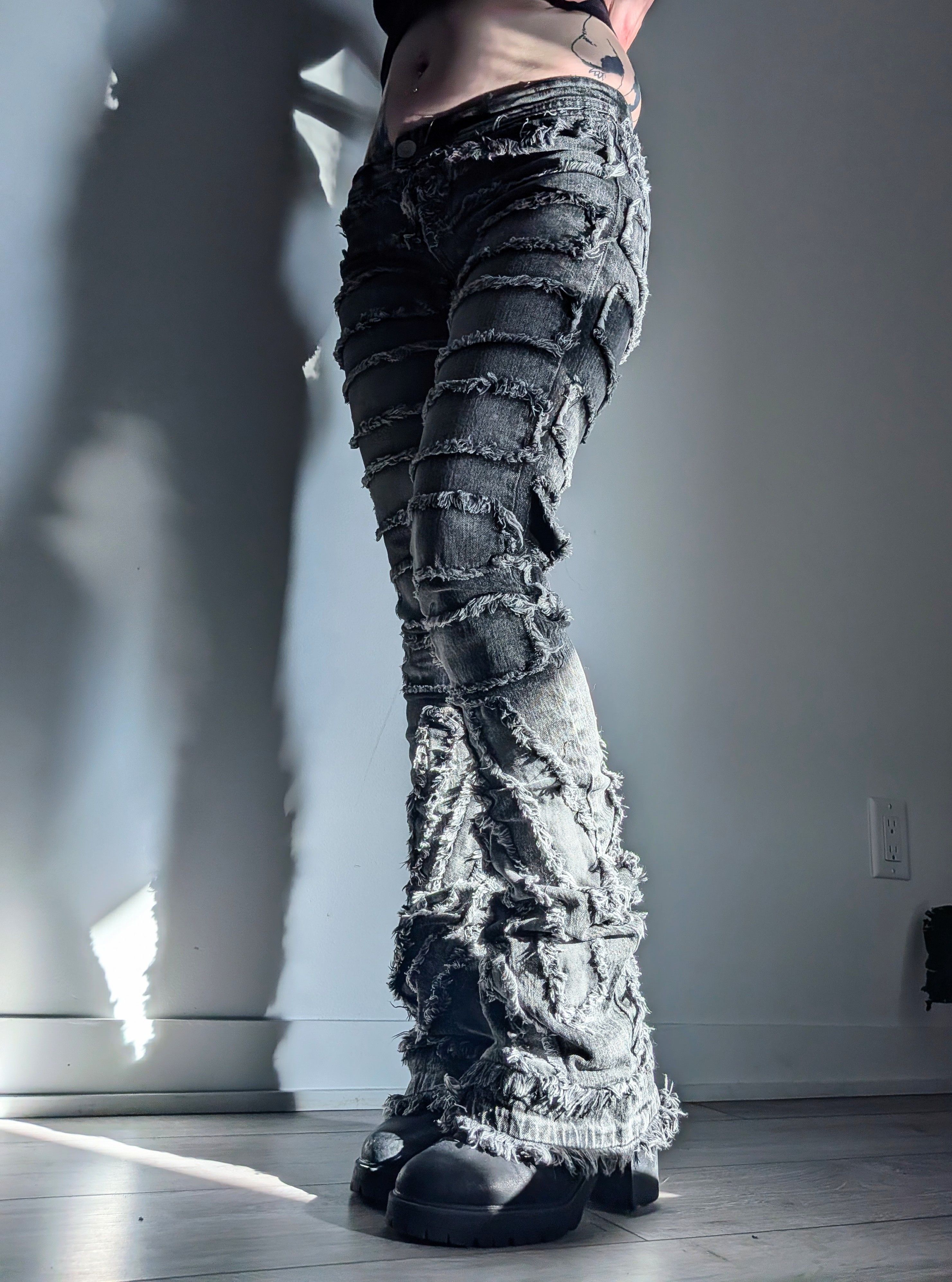 If Six Was Nine Washed Charcoal Distressed Flared Hagi Denim Size US 30 / EU 46 - 1 Thumbnail