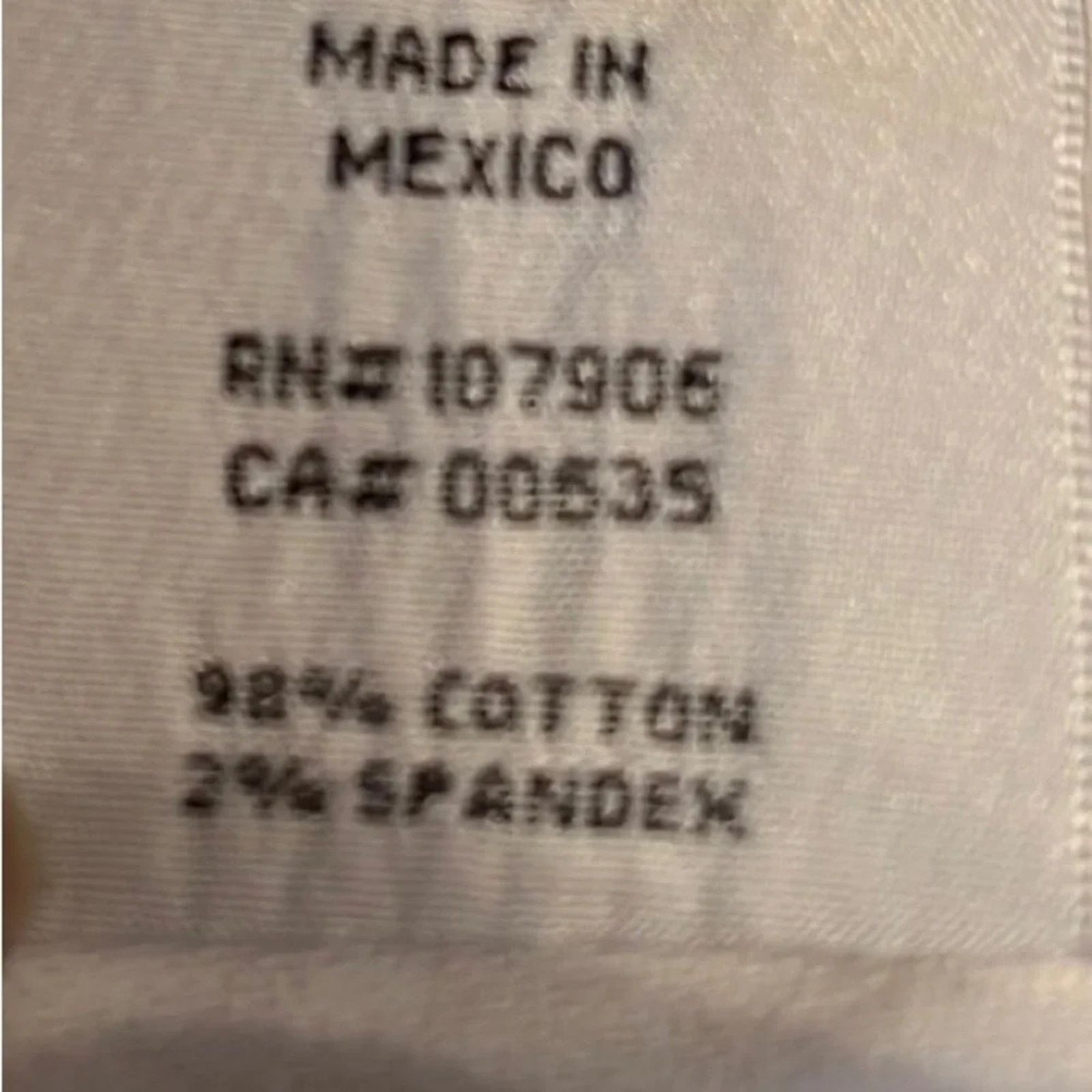 Hudson Hudson Bacara Crop Straight Cuffed jeans, white, size 29. Size 29" - 8 Thumbnail