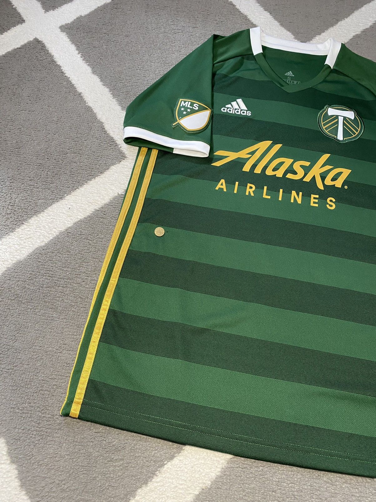 Adidas 2019/20 Adidas Portland Timbers Home Soccer Jersey T-shirt Size US S / EU 44-46 / 1 - 9 Thumbnail