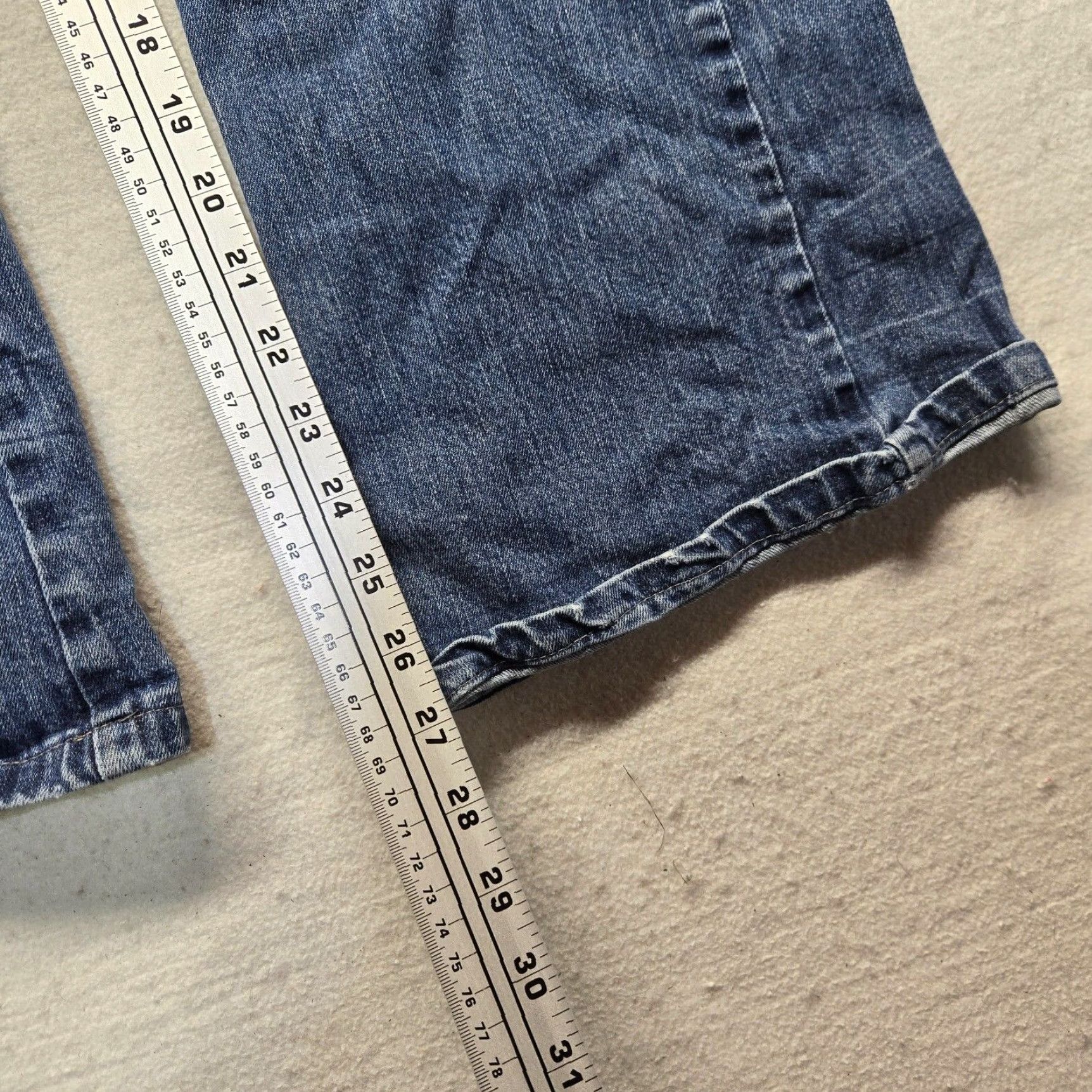 Route 66 Route 66 Jeans Flared Pants Women's 10 Blue Mid Rise Denim 5-Pocket Inseam 31 Zipper Vintage? No (not vintage) Size 32" / US 10 / IT 46 - 7 Thumbnail