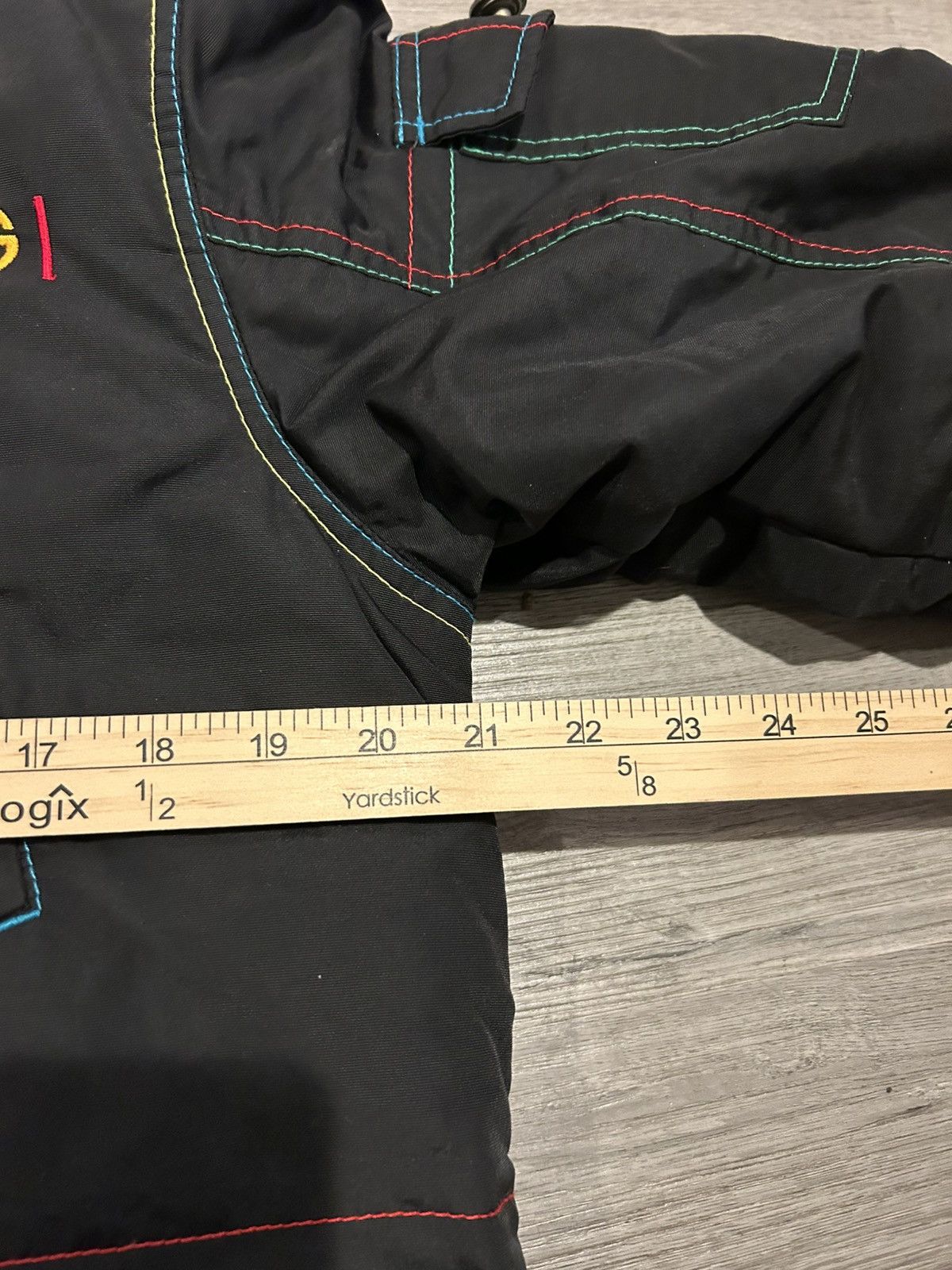 Coogi Vintage Coogi all embroidered black puffer jacket Size US M / EU 48-50 / 2 - 7 Thumbnail