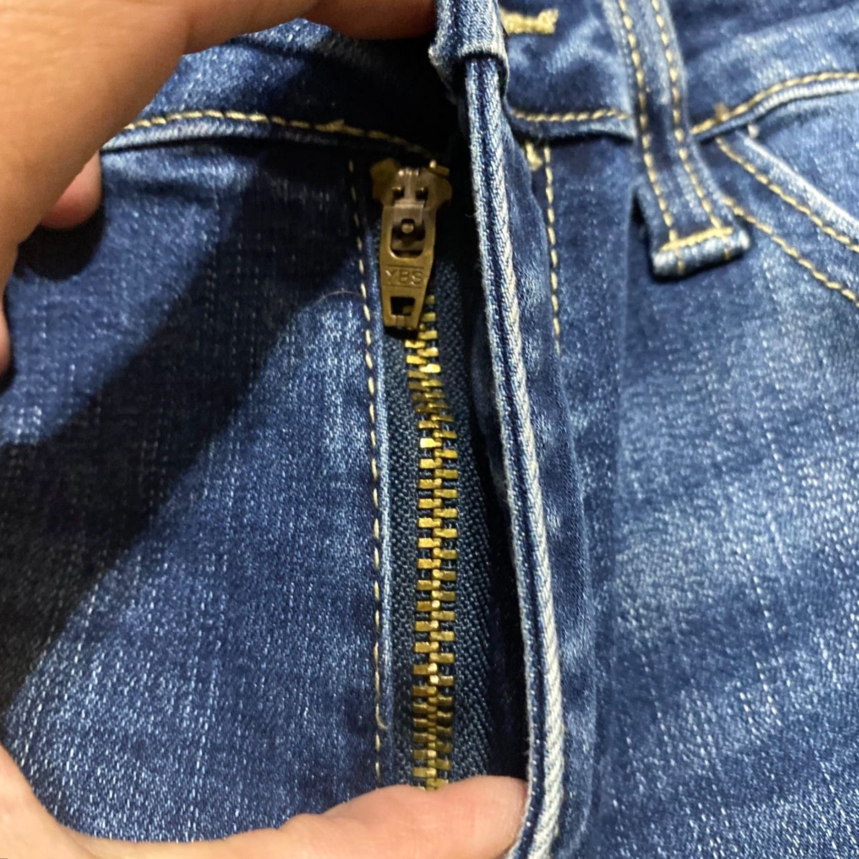 Vintage VINTAGE Kancan Jeans Womens Denim Mid Rise Dark Wash Skinny Leg 26 Blue Womens Jeans Size 42" / US 20 - 7 Thumbnail