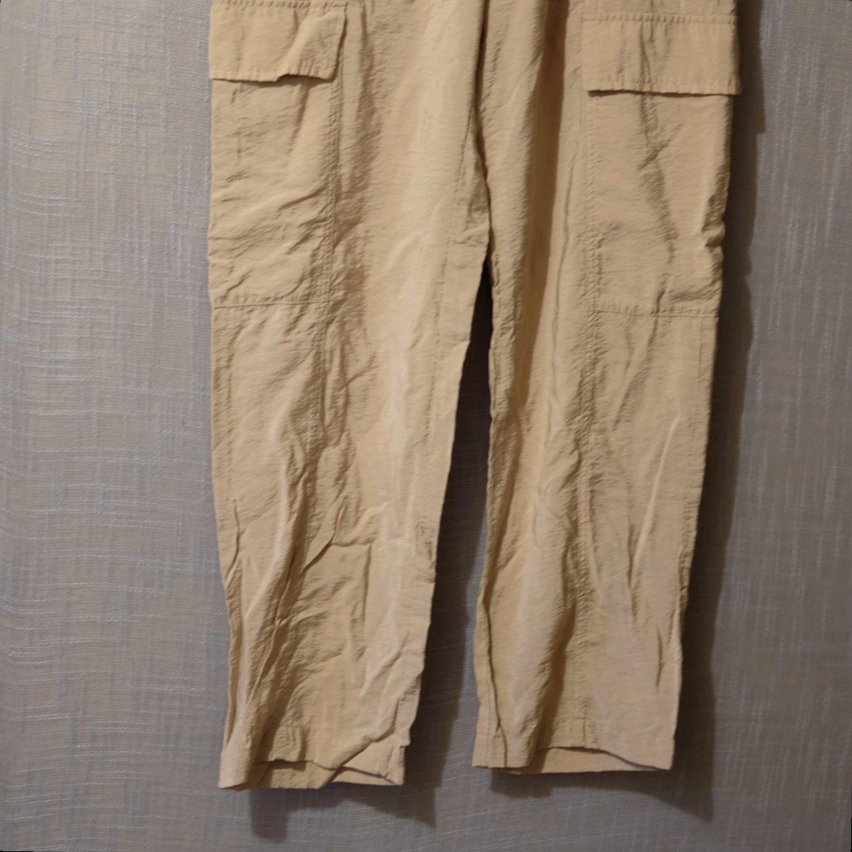 Gap GAP Cargo Pants Beige Lightweight Rayon/Nylon Womens M Tall Pants Size 32" / US 10 / IT 46 - 3 Thumbnail