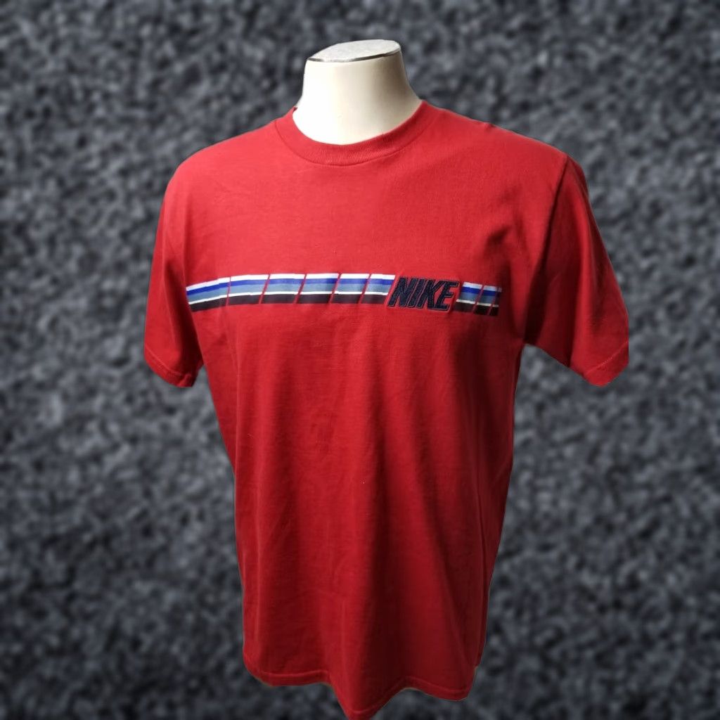 Nike VINTAGE Nike Air Tee Shirt Mens Large Red Classic Logo 00's Streetwear Nike Air Tee Shirt Mens Large Red Classic Logo 00's Streetwear Size US L / EU 52-54 / 3 - 1 Thumbnail