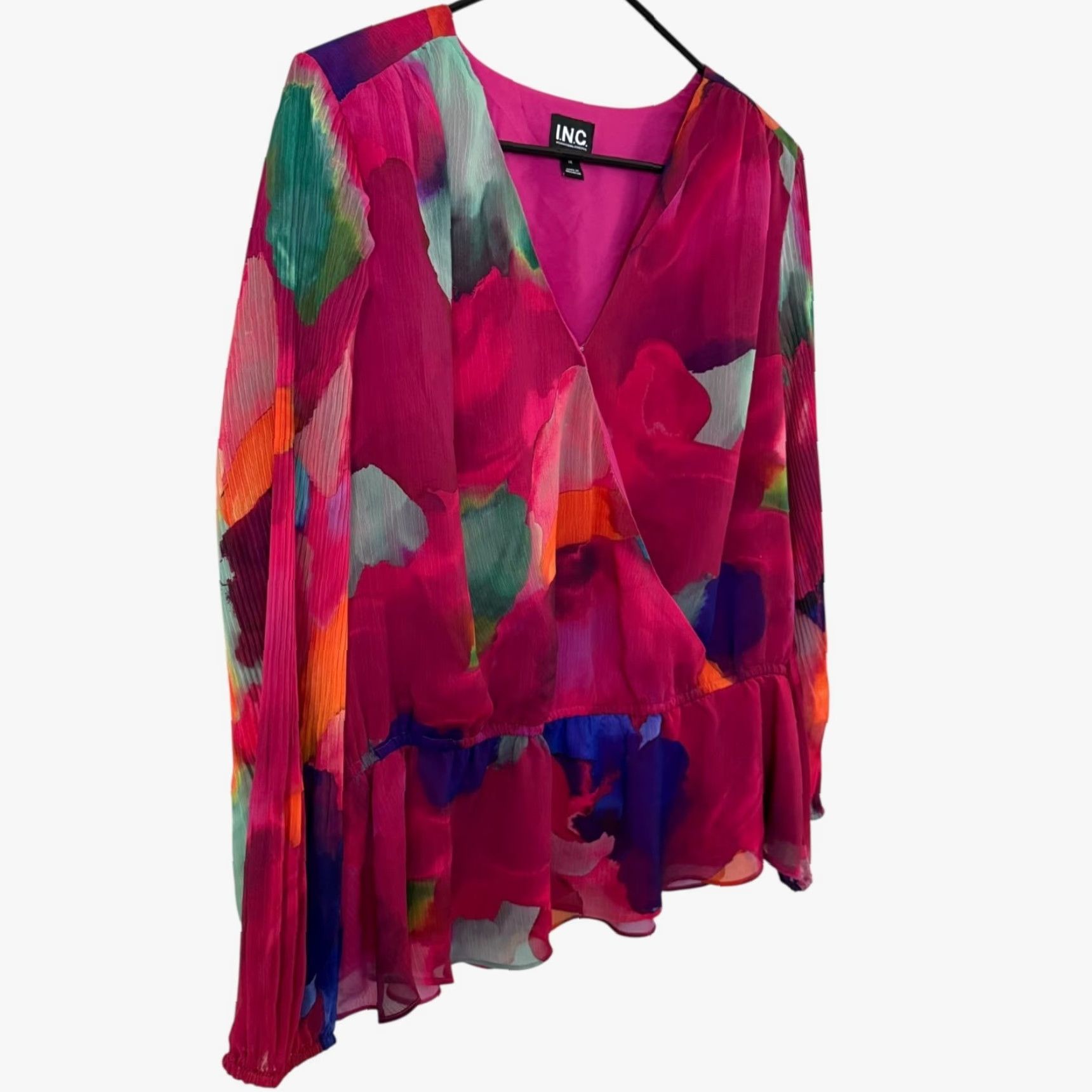 Vintage INC International Concepts Blouse V-Neck Pleated-Sleeve 1X Women's Pink Polyester Bohemian City Preppy All Seasons Size XL / US 12-14 / IT 48-50 - 3 Thumbnail