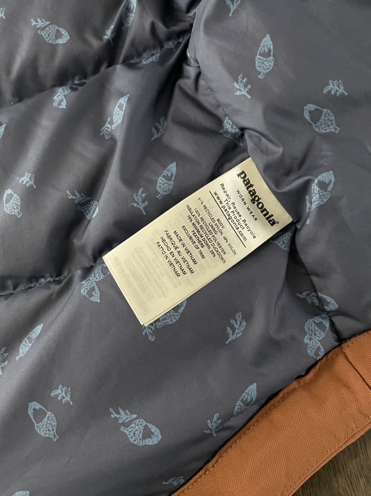 Patagonia 🖌️Patagonia Women’s Bivy Down Hooded Vest (Sz M) Size M / US 6-8 / IT 42-44 - 9 Thumbnail