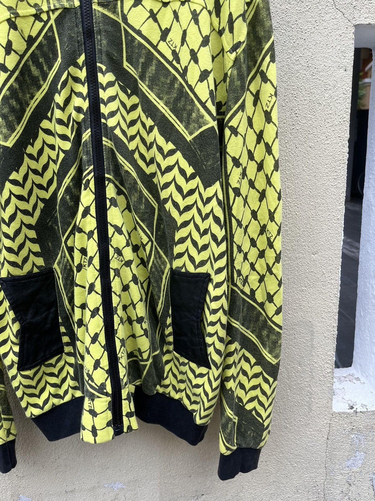KTZ Ktz acid yellow/black hoodie Size US M / EU 48-50 / 2 - 4 Thumbnail