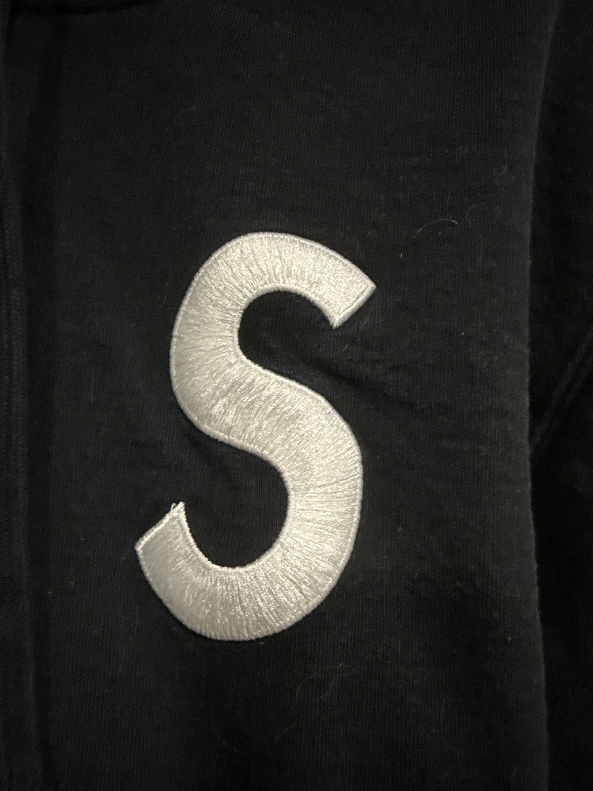 Supreme Black white supreme hoodie used Size US L / EU 52-54 / 3 - 4 Thumbnail