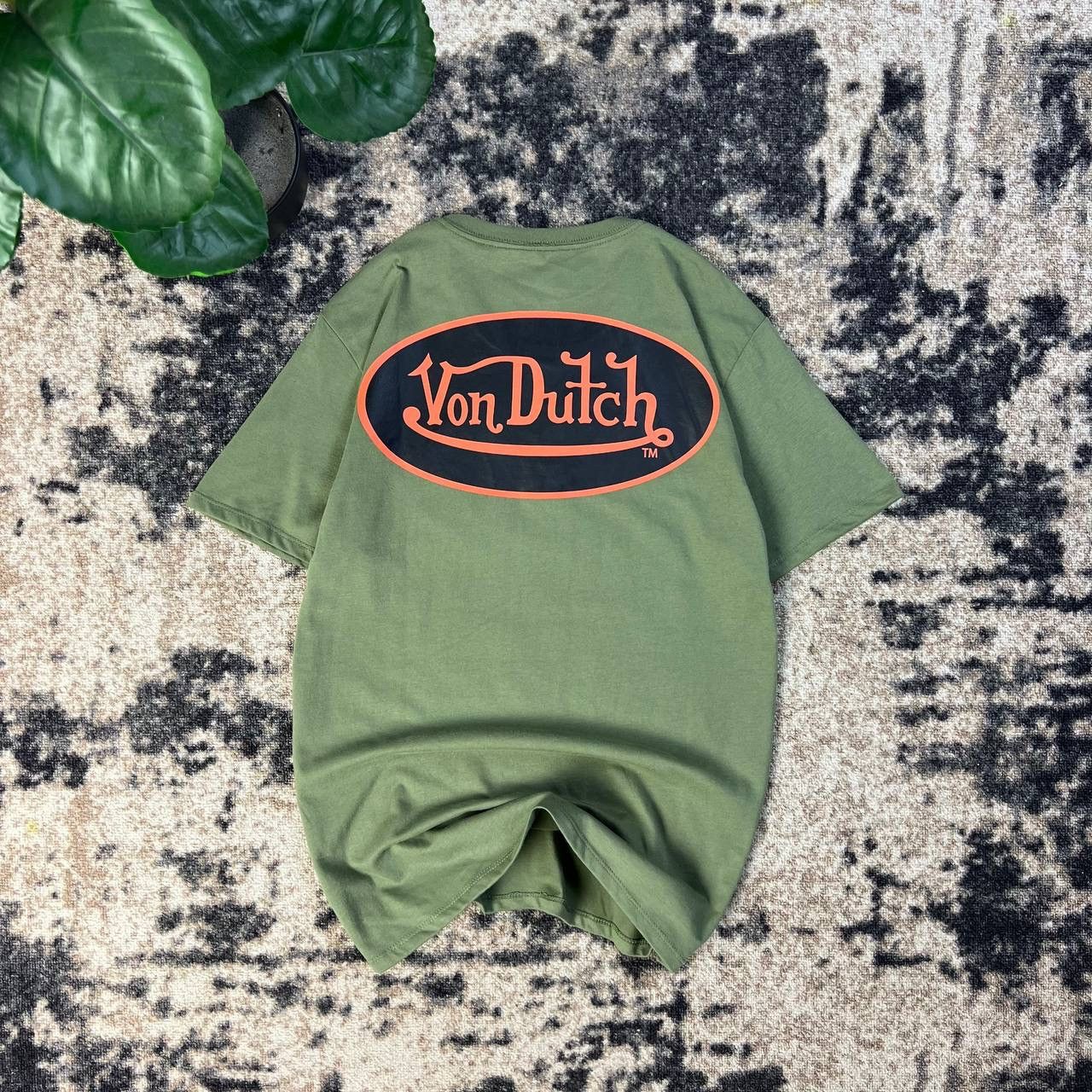 Von Dutch Von Dutch Two-Sides Big Logo Japanese T-Shirt Size US M / EU 48-50 / 2 - 1 Thumbnail