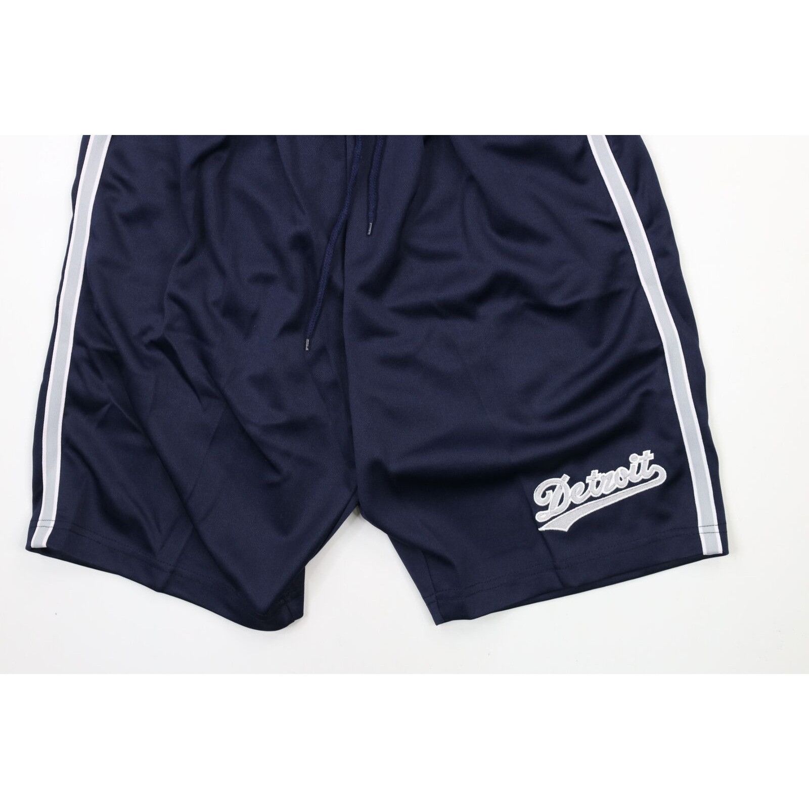 Vintage NOS Vintage Streetwear Baggy Detroit Basketball Shorts Size US 30 / EU 46 - 3 Thumbnail