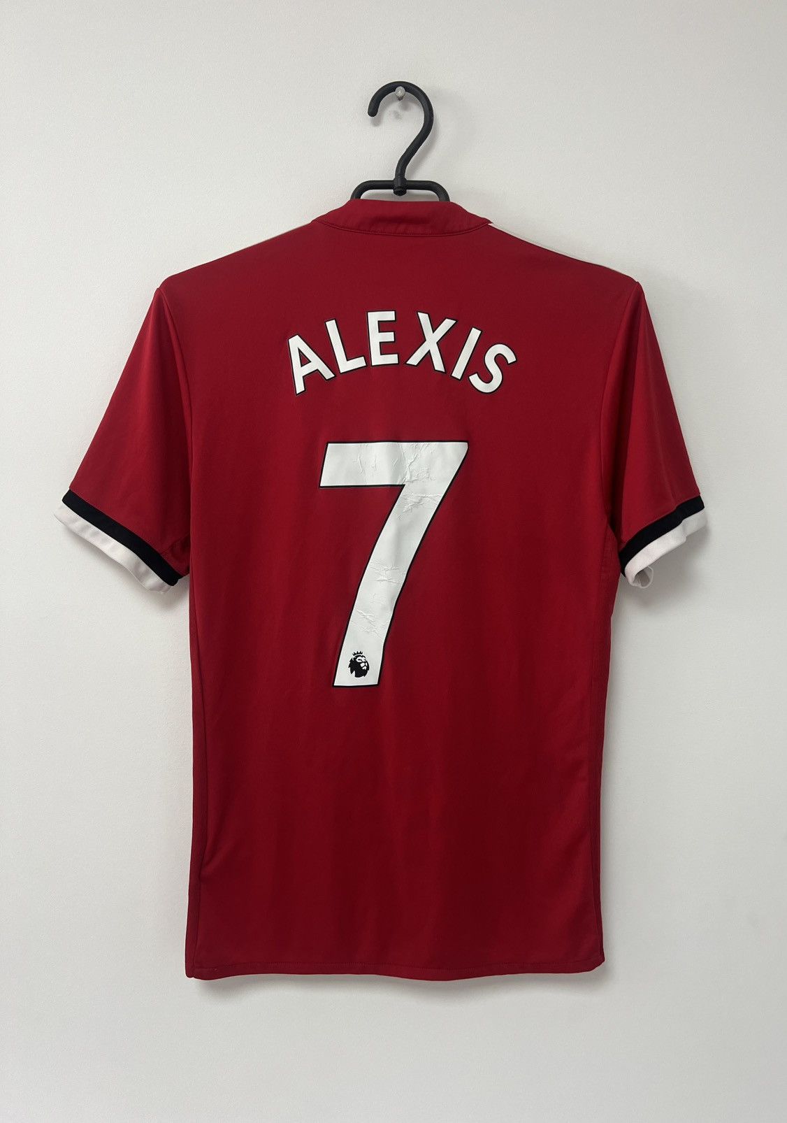Adidas × Vintage Manchester United 2017-18 Alexis #7 Jersey Soccer Shirt sz S Size US XS / EU 42 / 0 - 3 Thumbnail