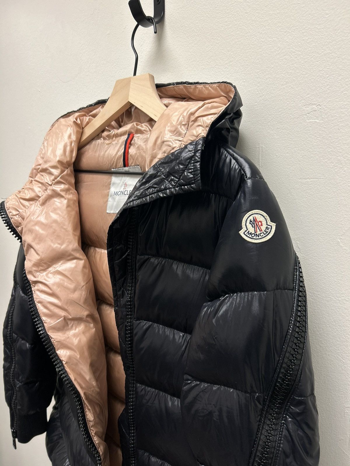 Moncler MSRP: $1.8k Sleeve Zip Goose Puffer Jacket Size US S / EU 44-46 / 1 - 6 Thumbnail
