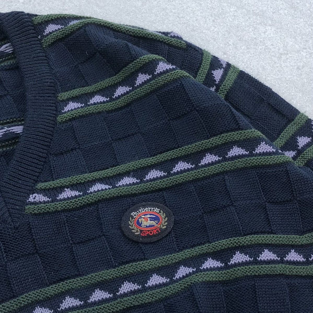 Burberry Vintage Burberrys Sport Wool Knitted Logo Patch Sweatshirts Size US M / EU 48-50 / 2 - 3 Thumbnail