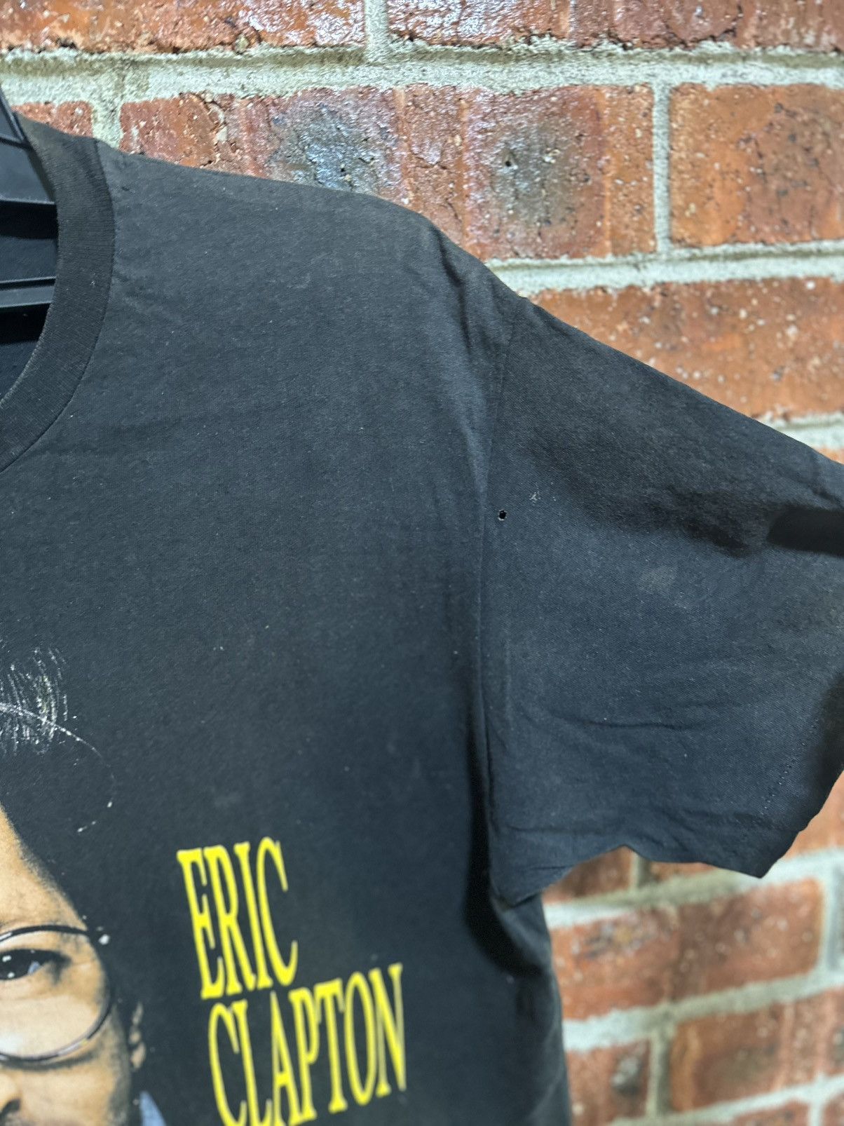 Band Tees Vintage 90s Eric Clapton Faded Tee Size US L / EU 52-54 / 3 - 6 Thumbnail