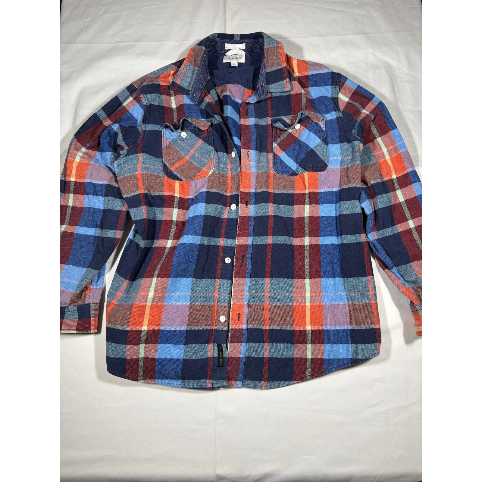 Assembly New York Free Assembly XXL Flannel Shirt Mens Multicolor Plaid Cotton Size US XXL / EU 58 / 5 - 1 Thumbnail