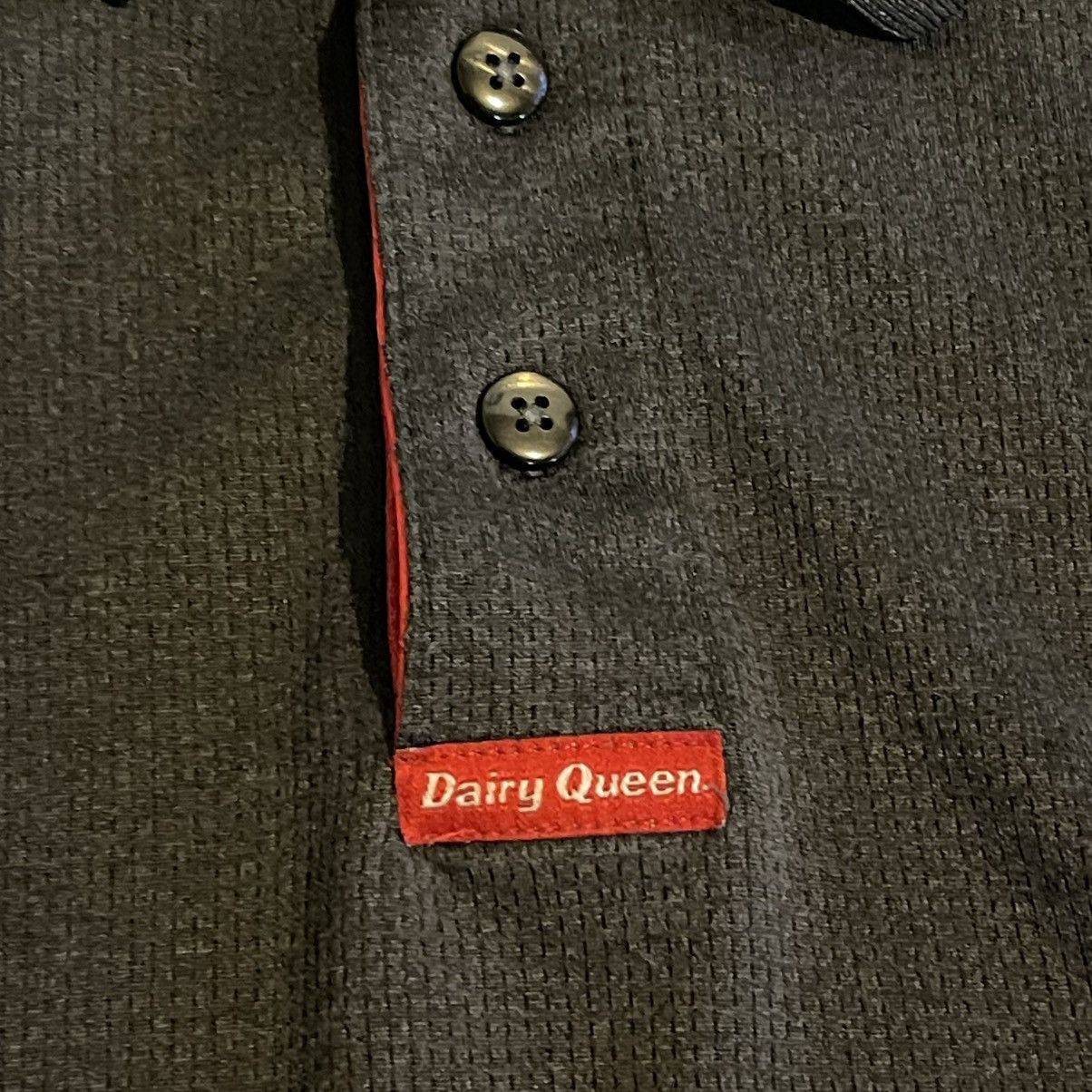 Other Dairy Queen Shirt Adult XL Gray Polo Employee Workwear Size US XL / EU 56 / 4 - 5 Thumbnail