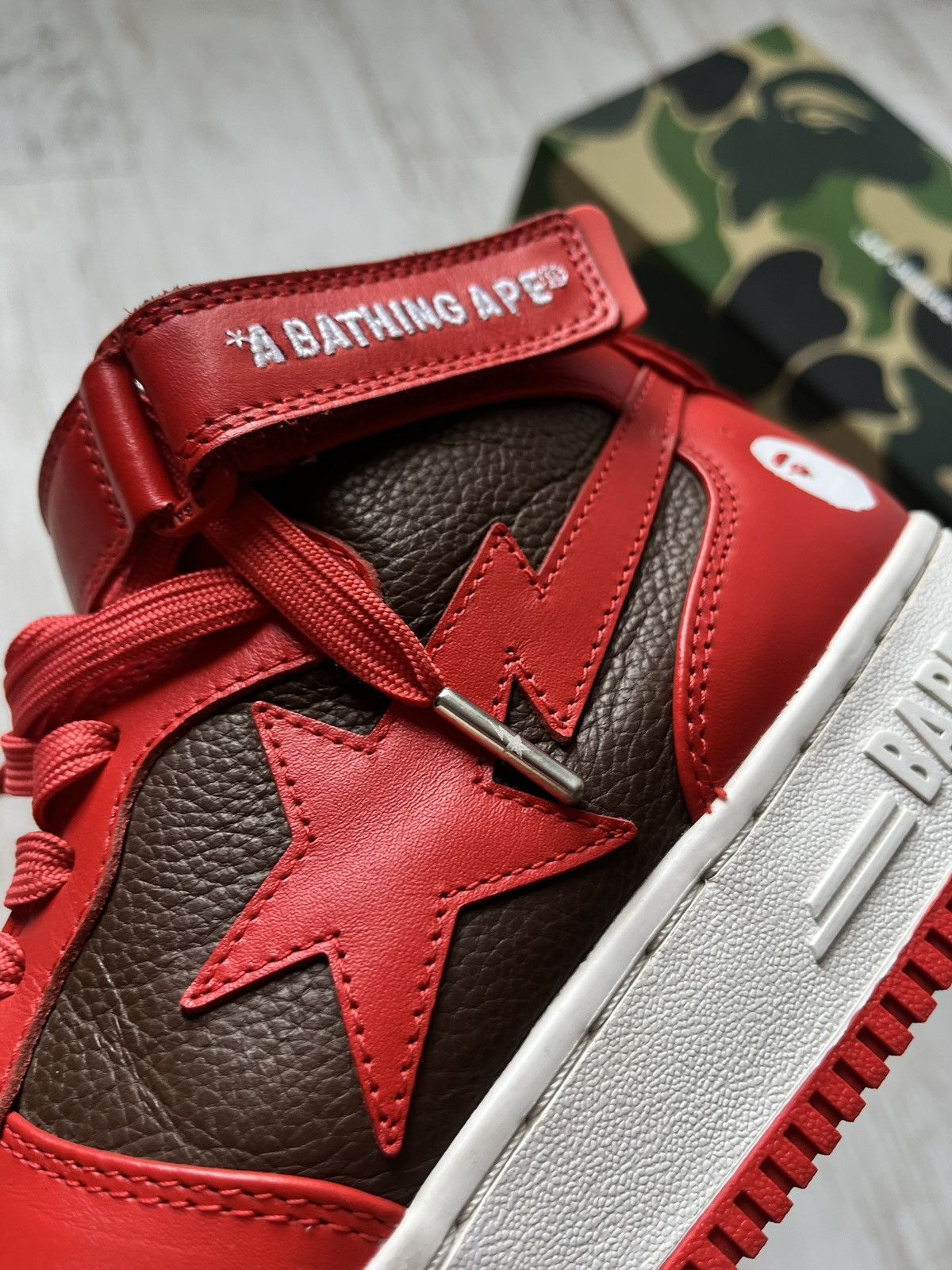Bape A Bathing Ape Bape Sta Mid Red White Brown Sneakers US 10 Size US 10 / EU 43 - 8 Thumbnail