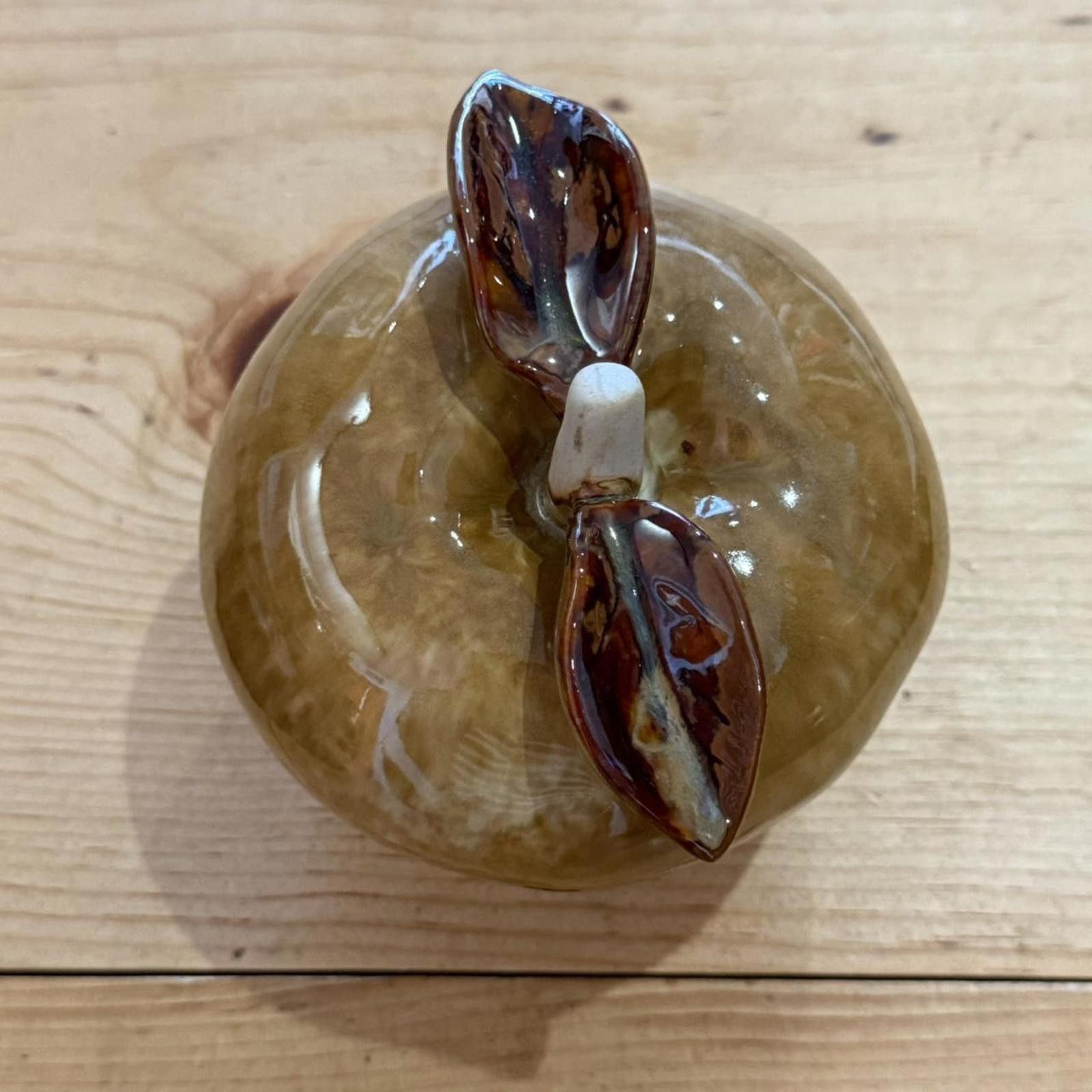 Other Large Ceramic Glazed Pottery Apple Size ONE SIZE - 3 Thumbnail