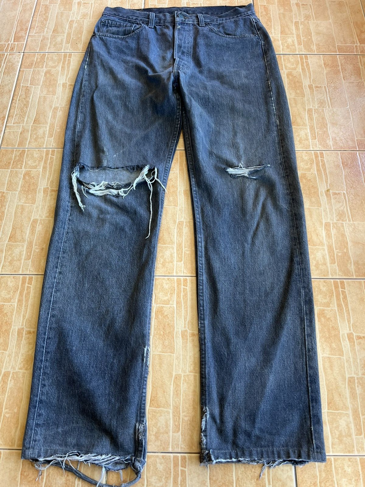 Levi's True Vintage Levis 501 USA Distress Jean Size US 31 - 1 Thumbnail
