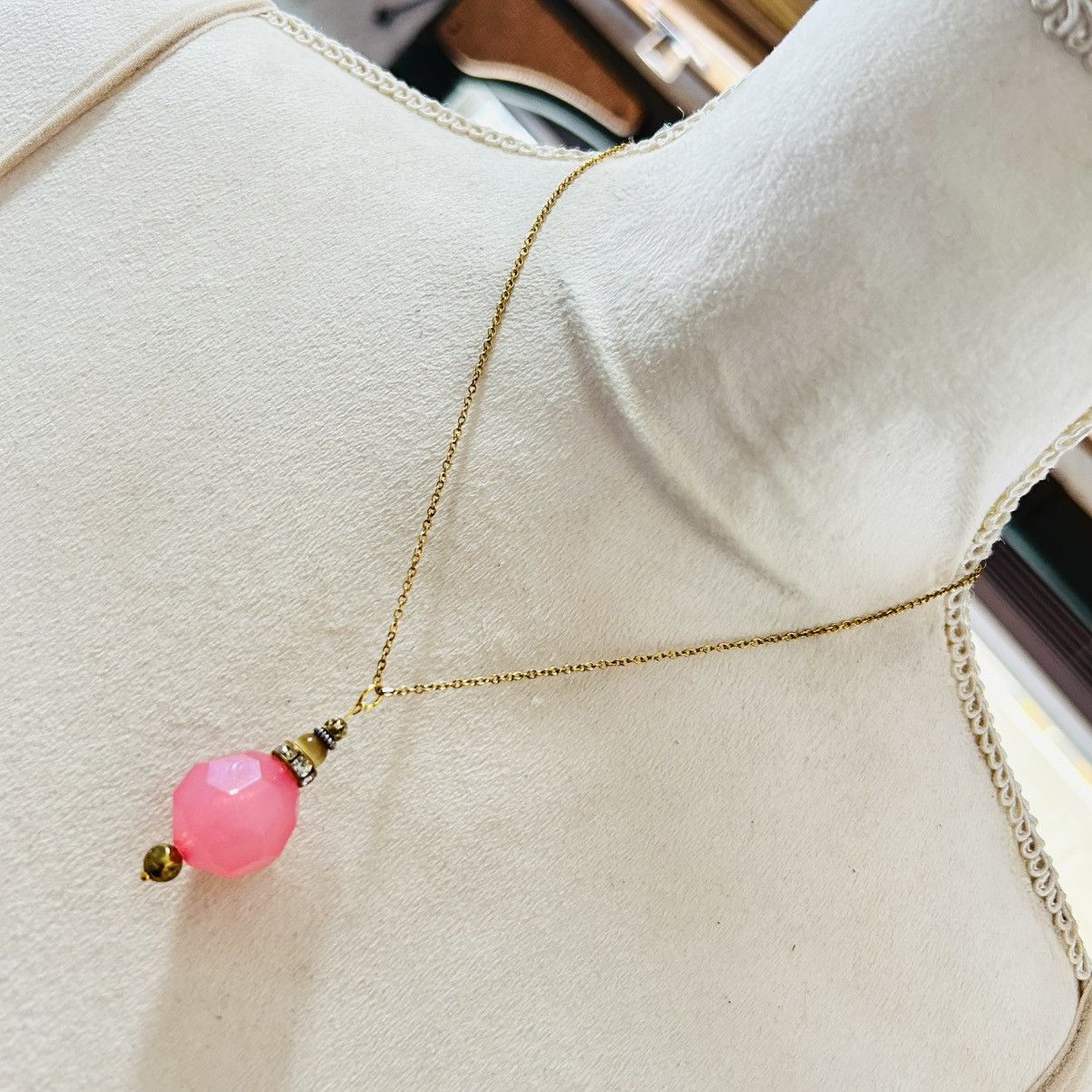Handmade Handcrafted faceted pink lucite pendant on chain necklace Size ONE SIZE - 1 Thumbnail