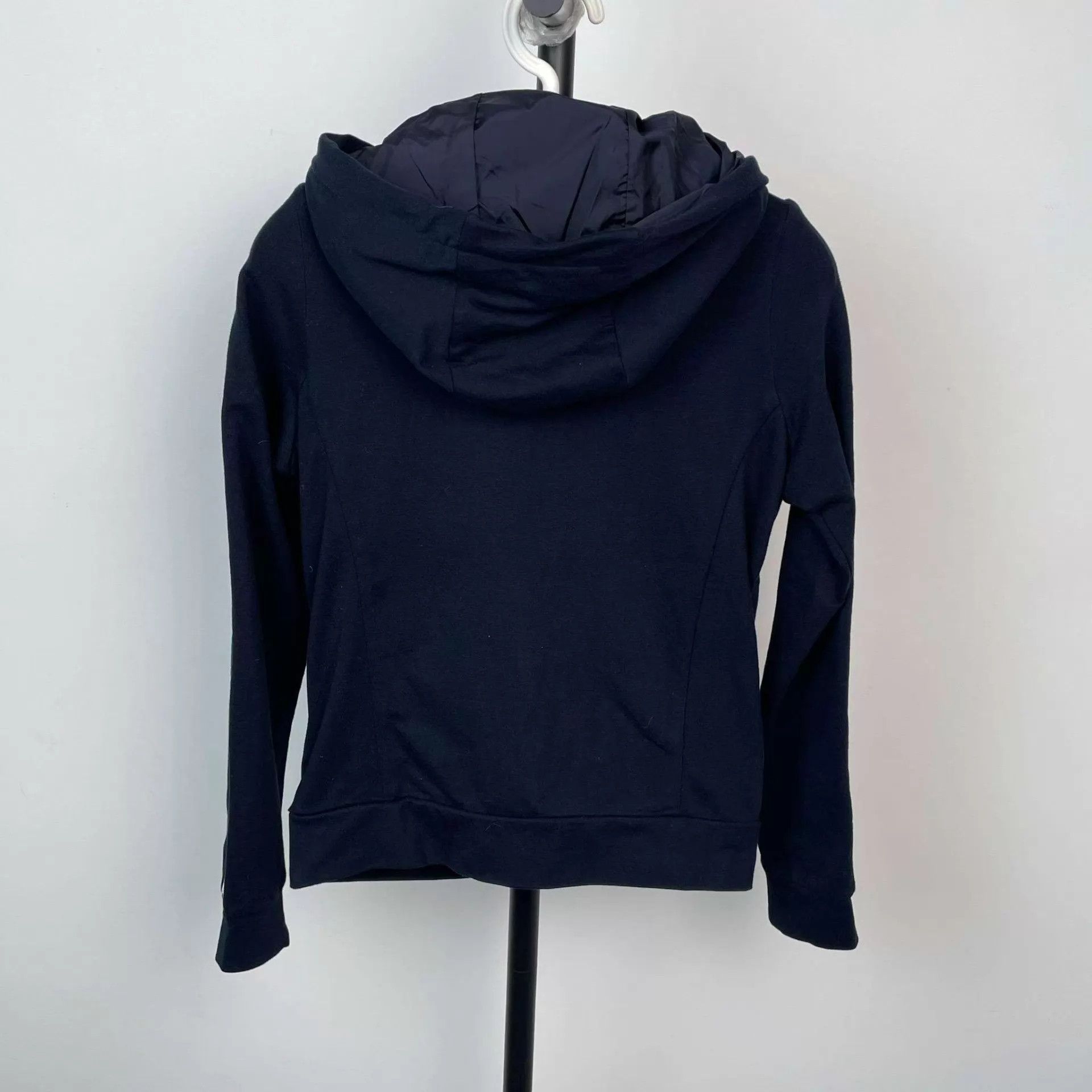 Prada Prada women's navy blue hoodie XS Size XS / US 0-2 / IT 36-38 - 2 Thumbnail