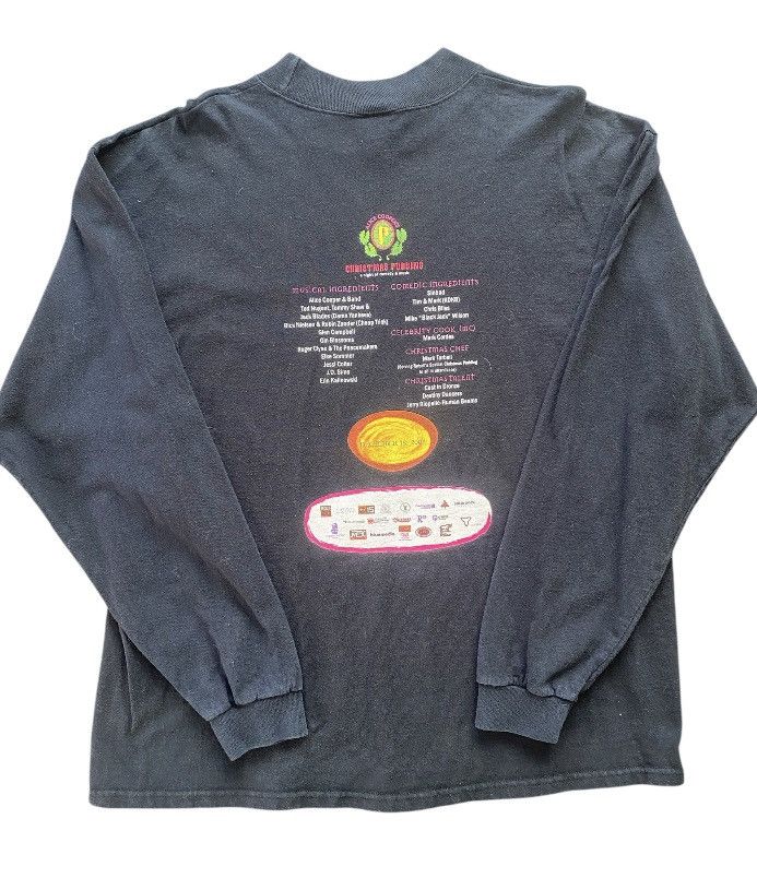 Anvil × Vintage Vintage 2004’ Alice Cooper (Christmas pudding) Shirt Size US XL / EU 56 / 4 - 1 Thumbnail