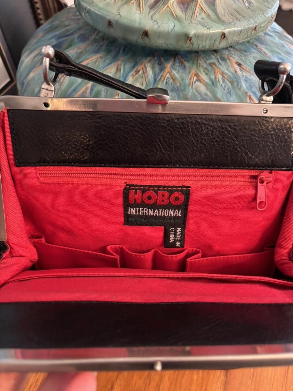 Hobo Vintage Hobo Black Leather Handbag Size ONE SIZE - 4 Thumbnail