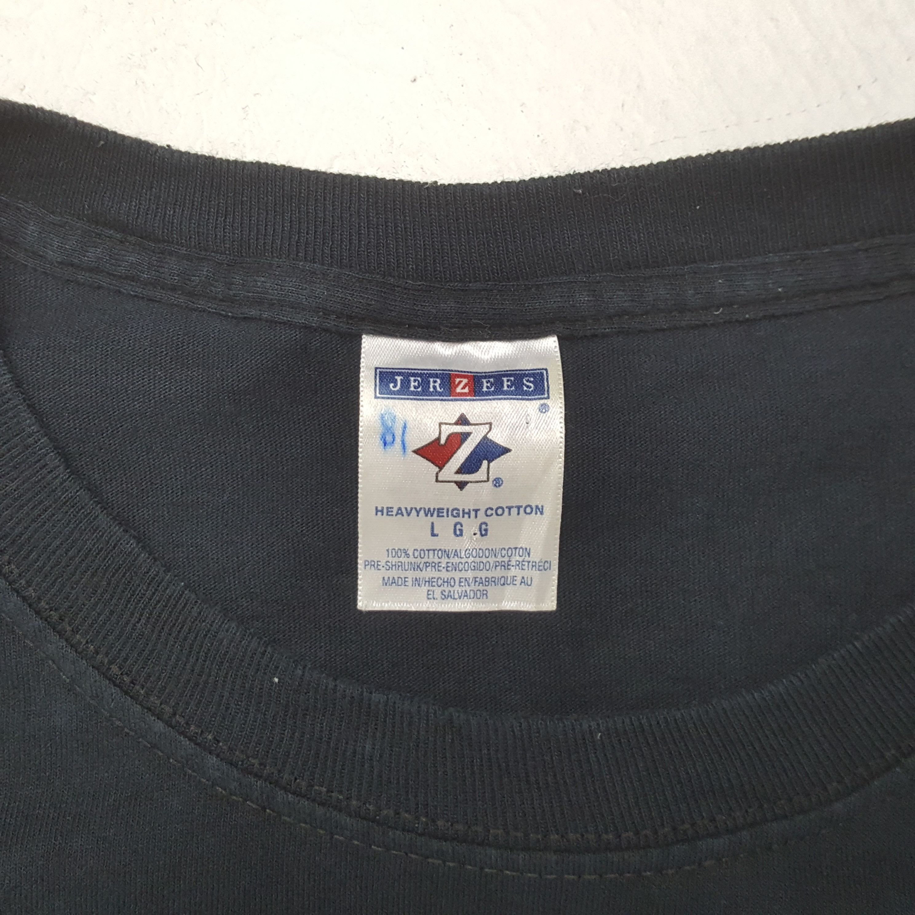 Vintage Hero Movie Promo Style Tshirt 31 Size US L / EU 52-54 / 3 - 4 Thumbnail