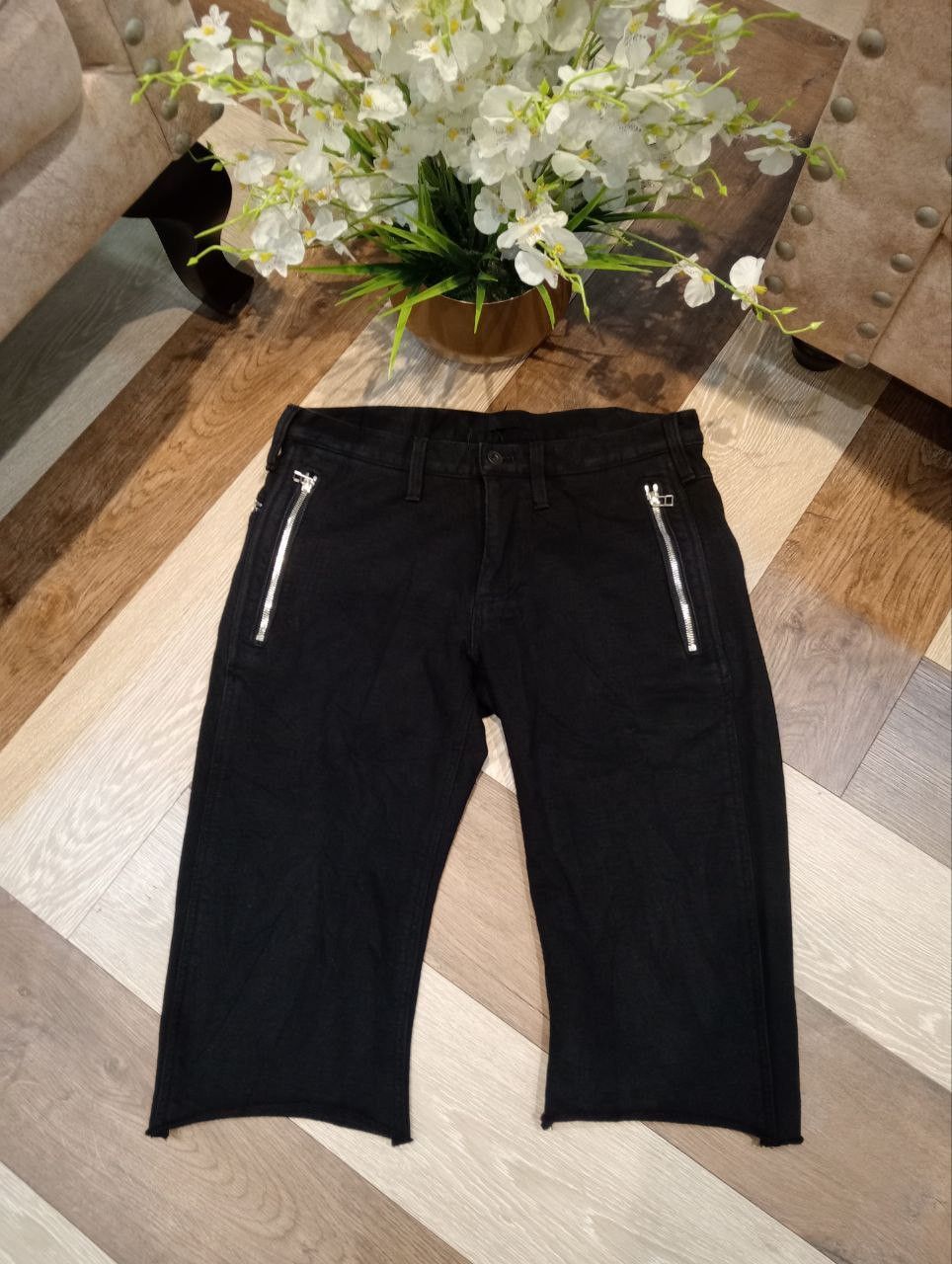 junhashimoto JUNHASHIMOTO ZIPPER BLACK SHORTPANTS - SIZE 2 Size US 32 / EU 48 - 1 Thumbnail