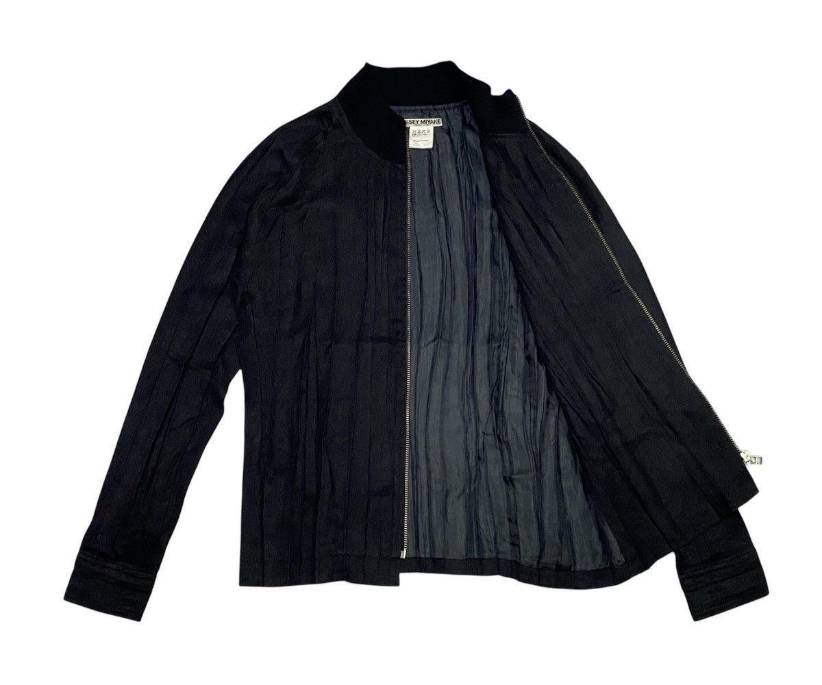Issey Miyake Issey Miyake White Label Pleats Zipper Jacket Size M / US 6-8 / IT 42-44 - 5 Thumbnail